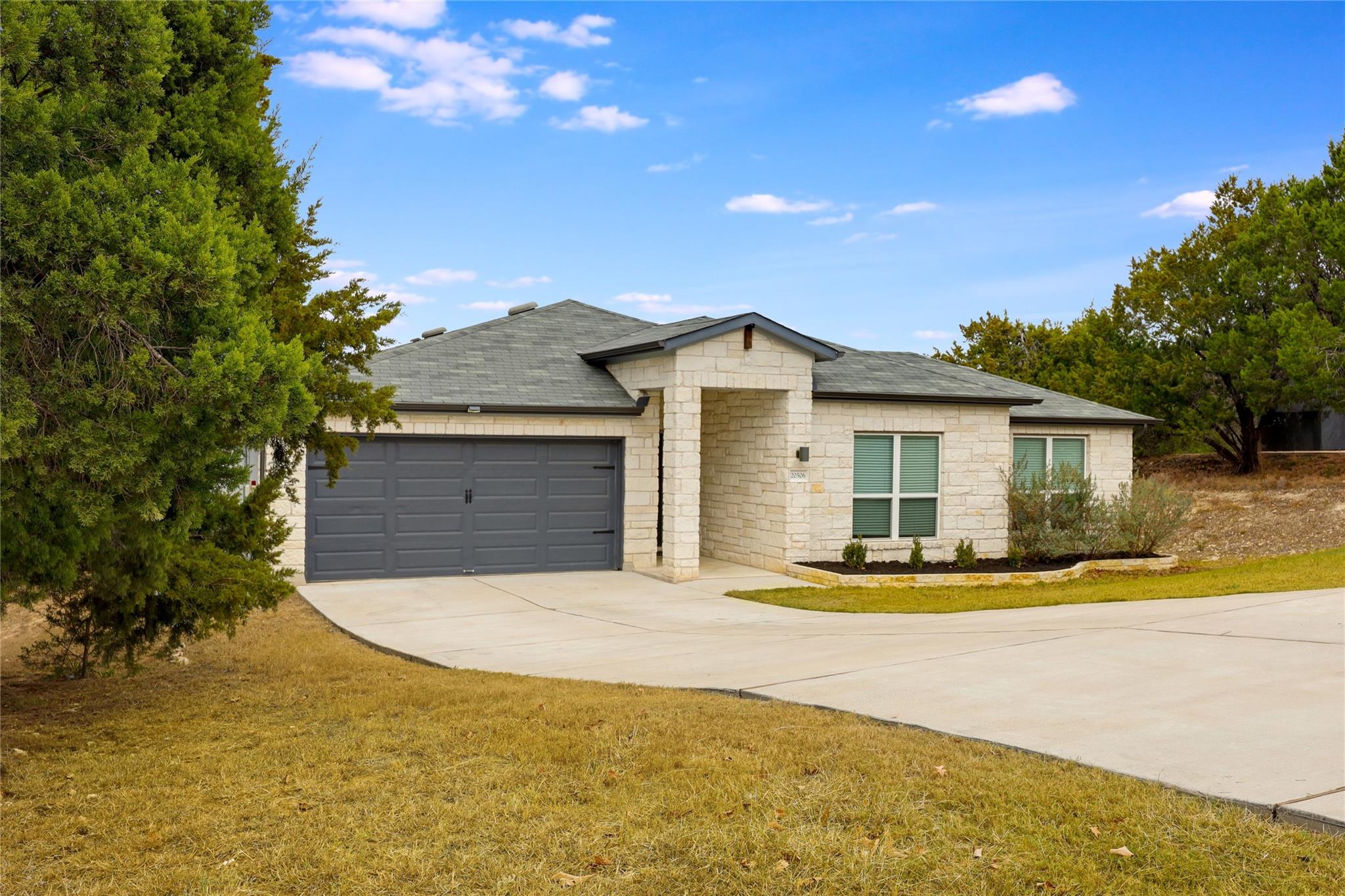 20506  National Dr, photo 4