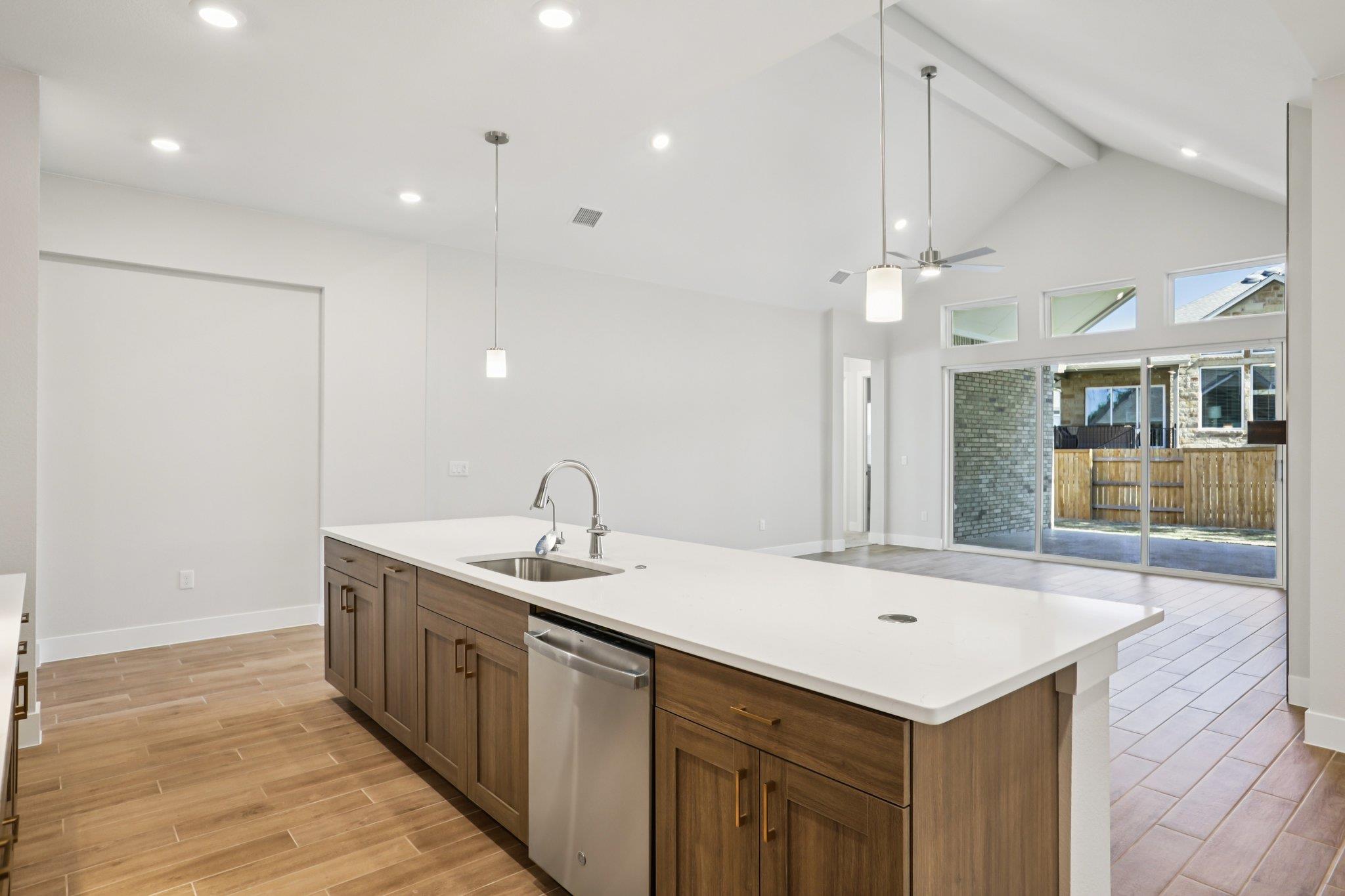 281  Seaside Sparrow Way, photo 10