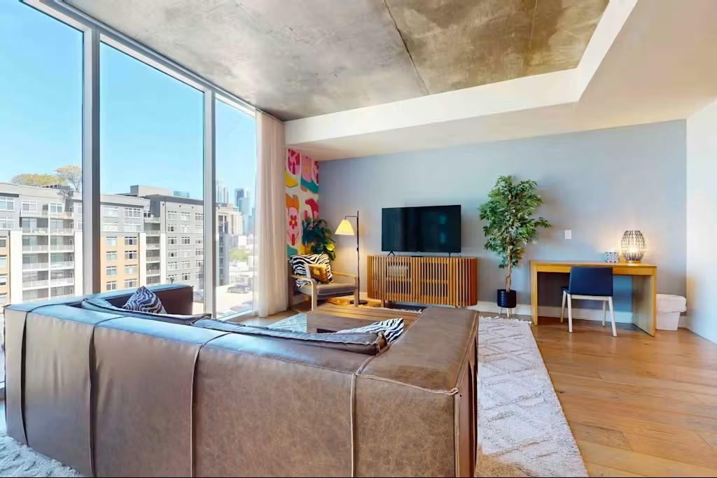 48  East Ave  #1210, photo 2