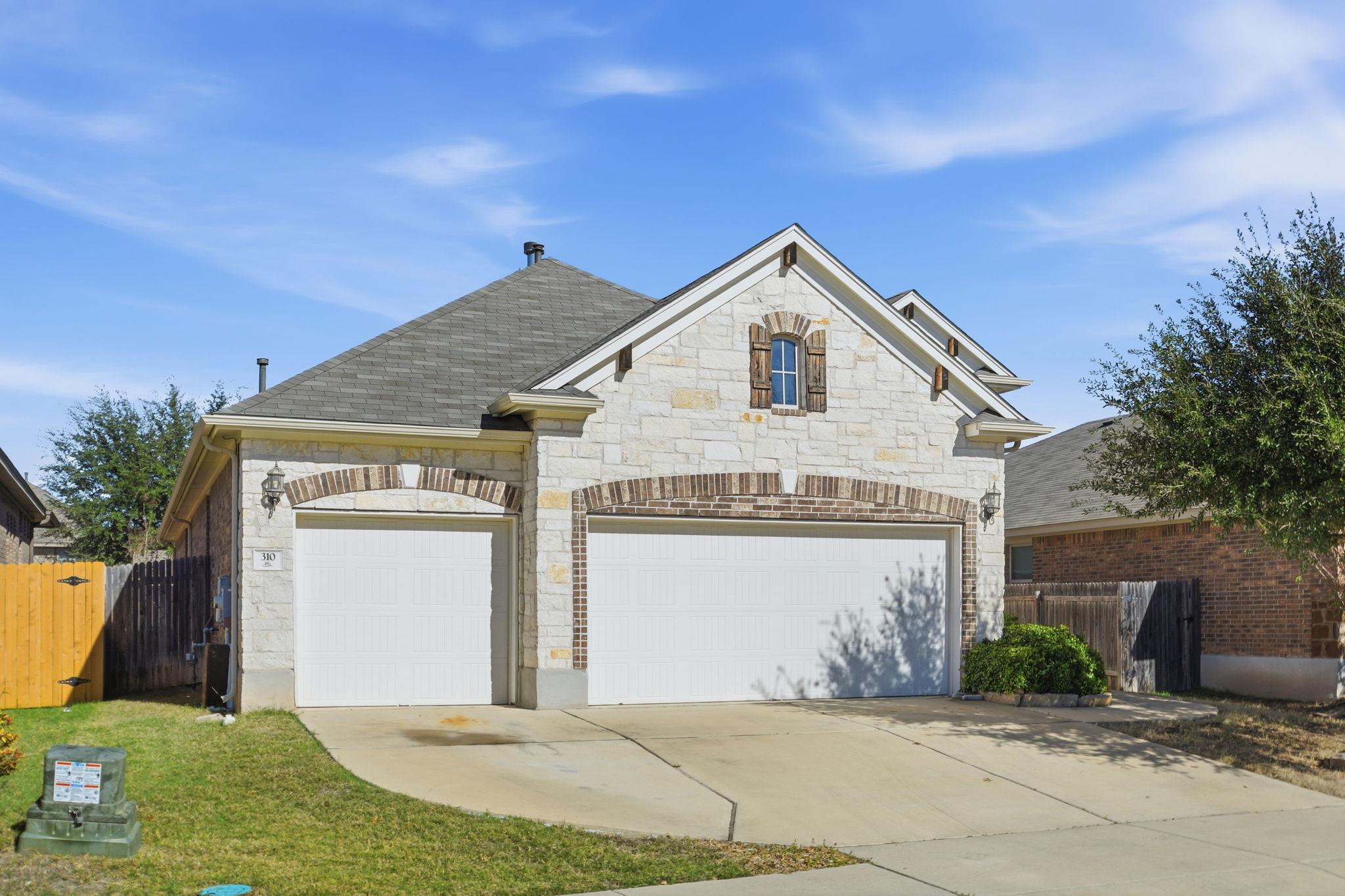 310  Durata Dr, photo 2