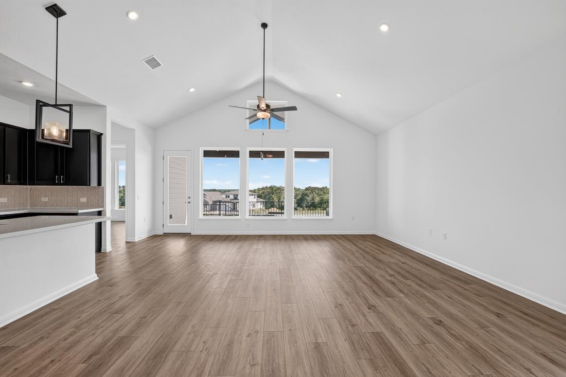 231  Belmont Way, photo 8