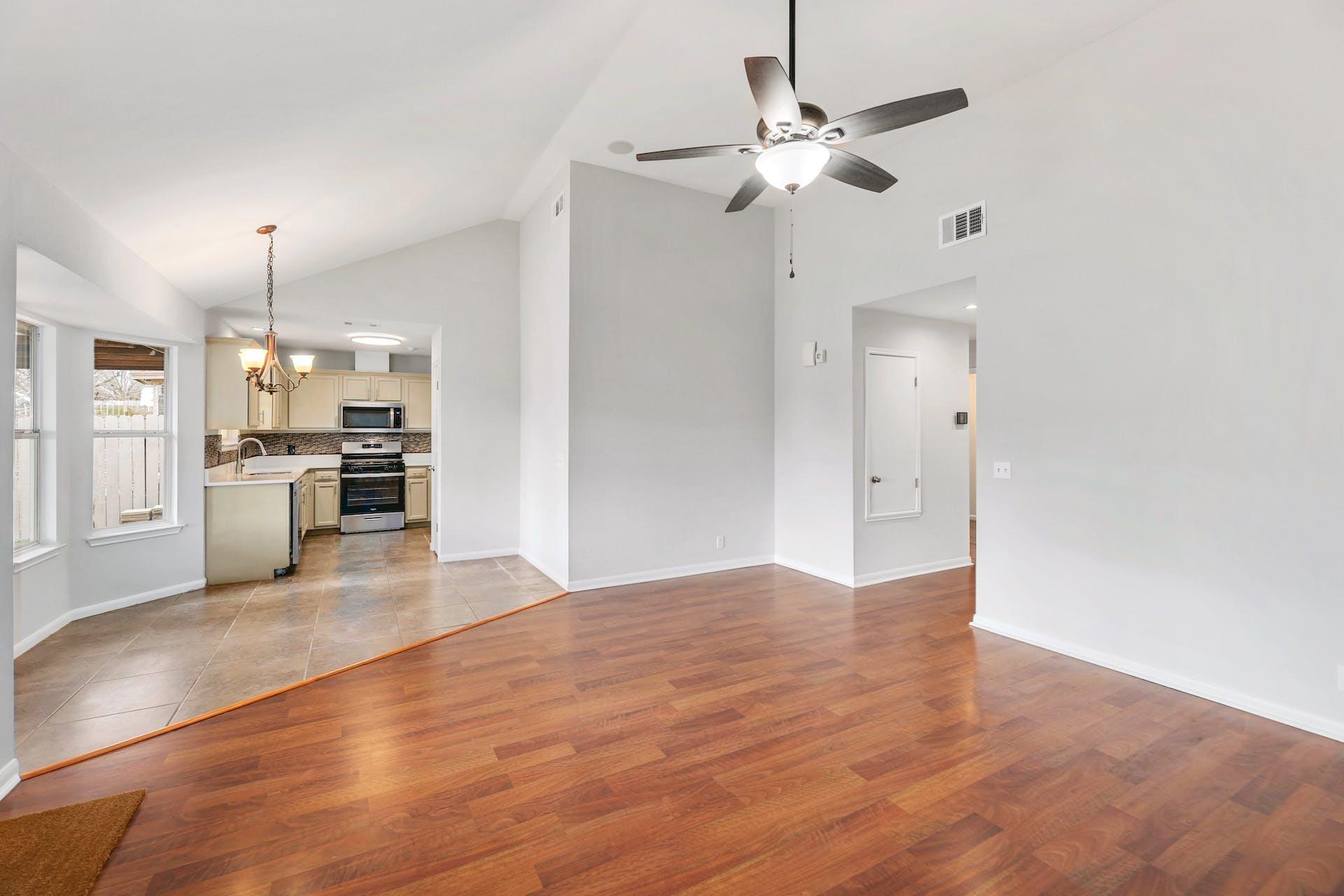 214  Crystal Knoll Blvd, photo 6