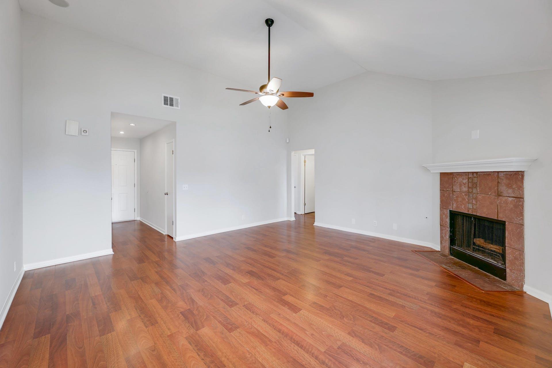 214  Crystal Knoll Blvd, photo 7