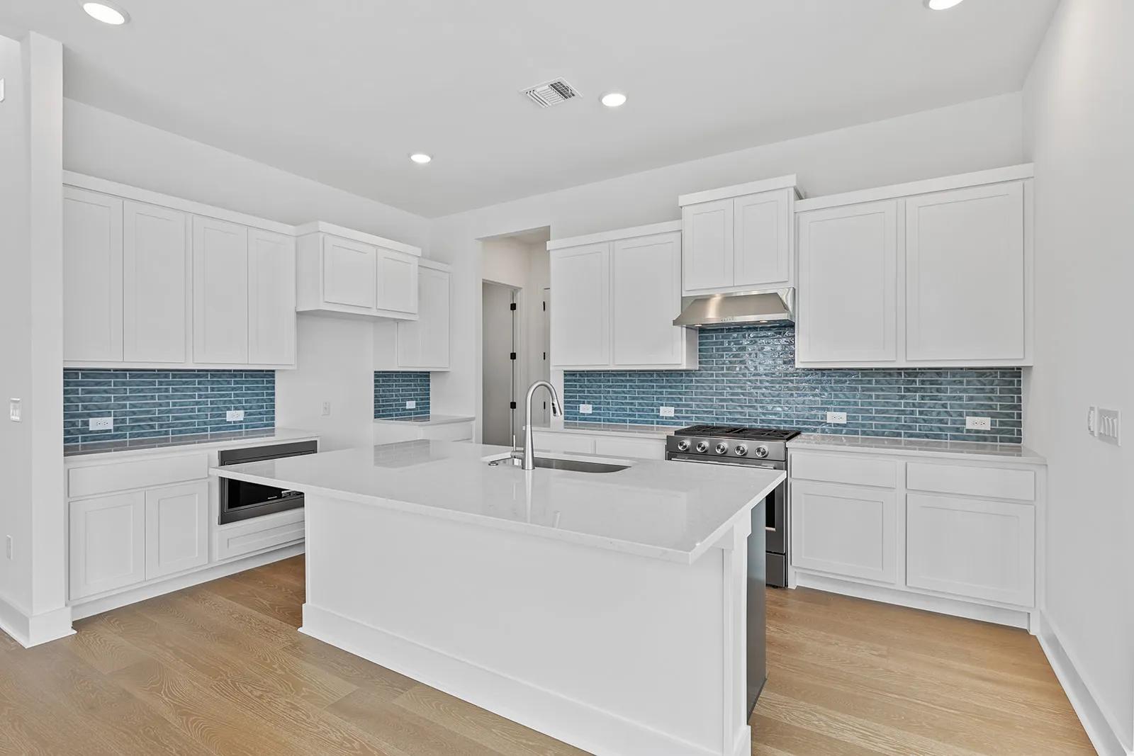 112 Pennybacker Ln photo 8