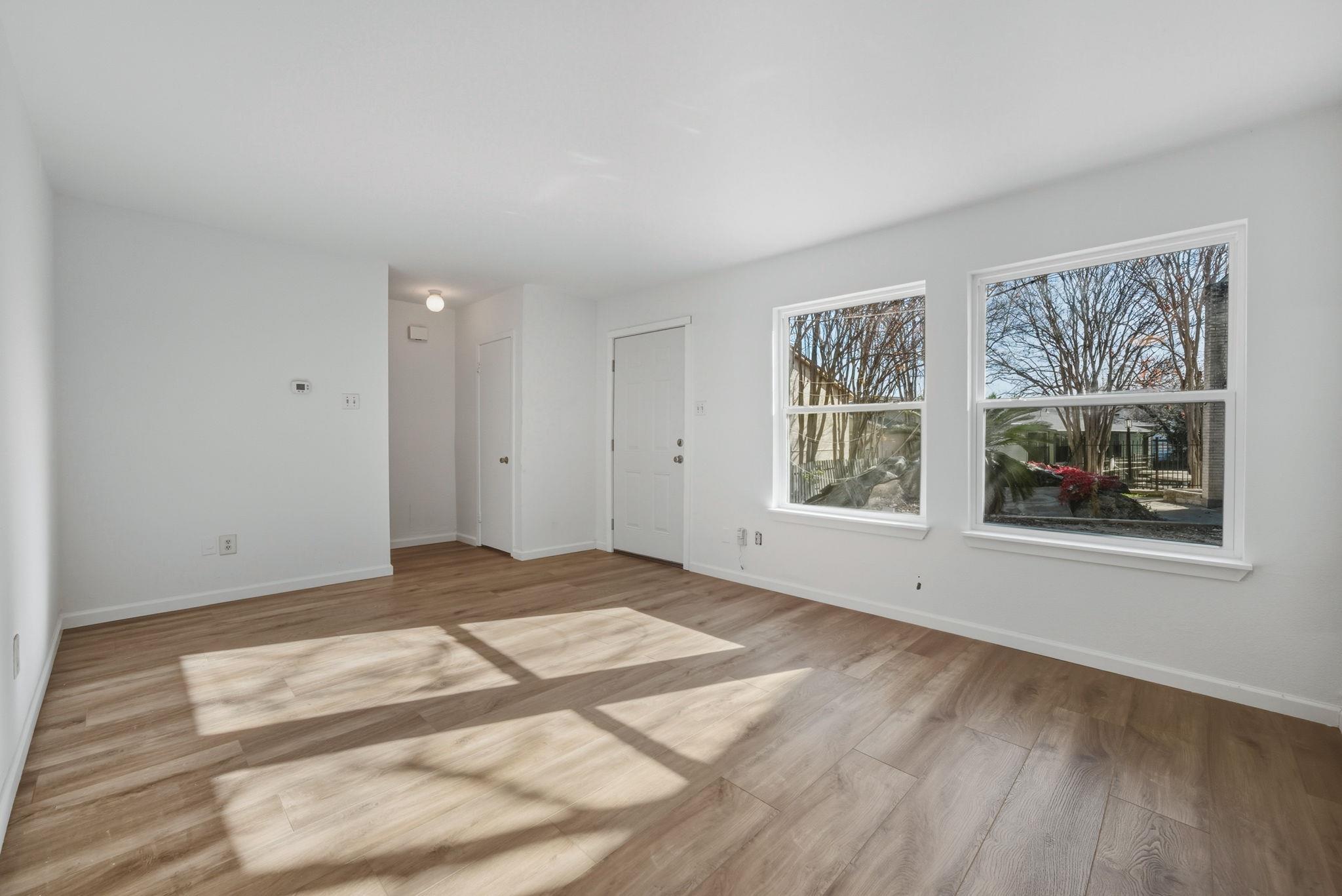 2124  Burton Dr  #125, photo 10