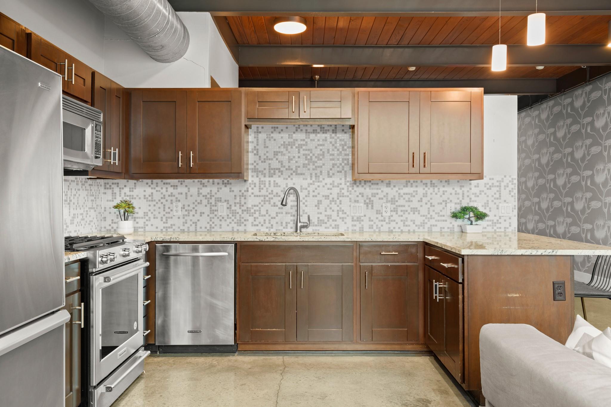 2205 N Lamar Blvd  #114, photo 8