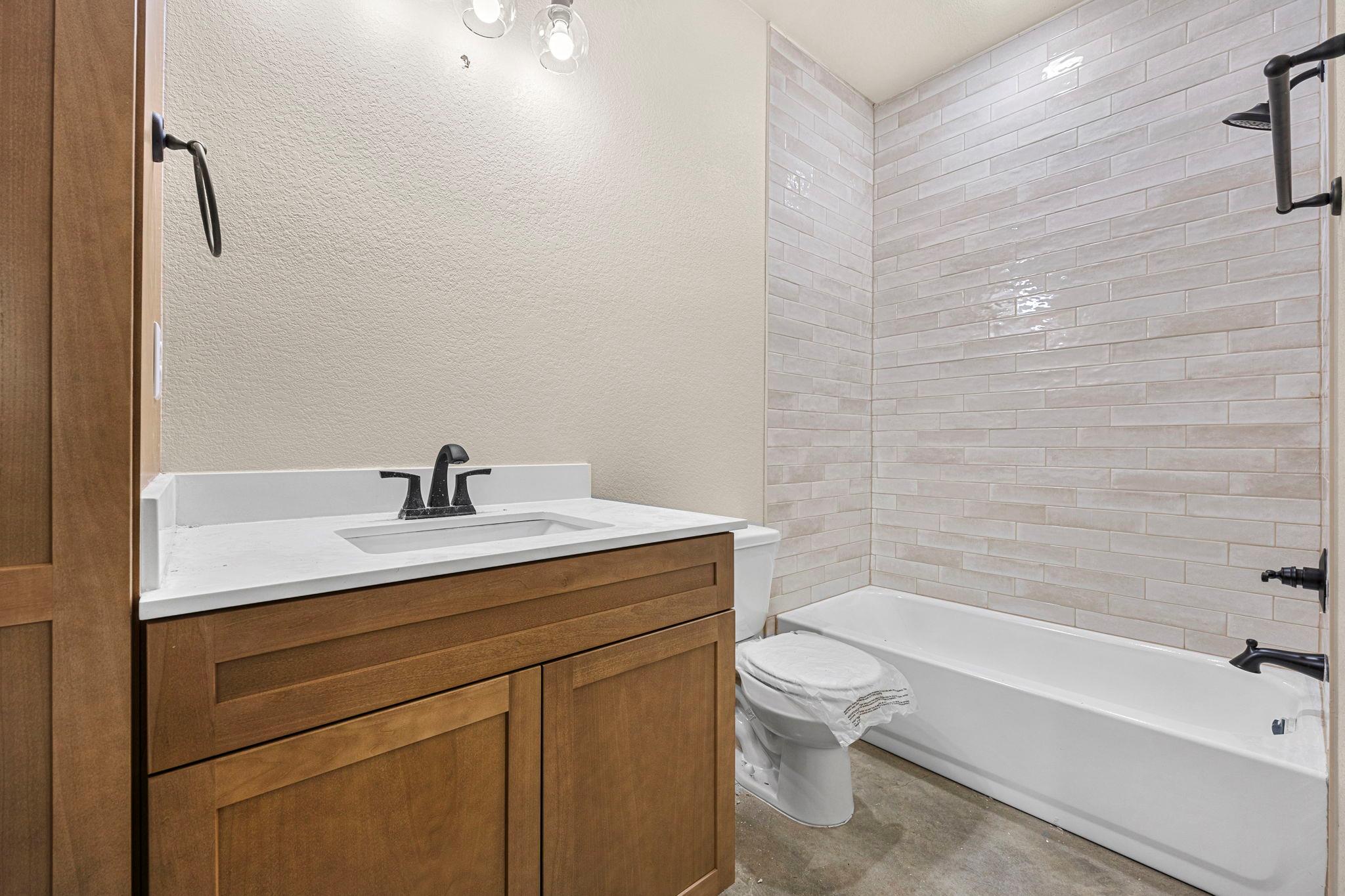 1315  Lone Pine Way, photo 5