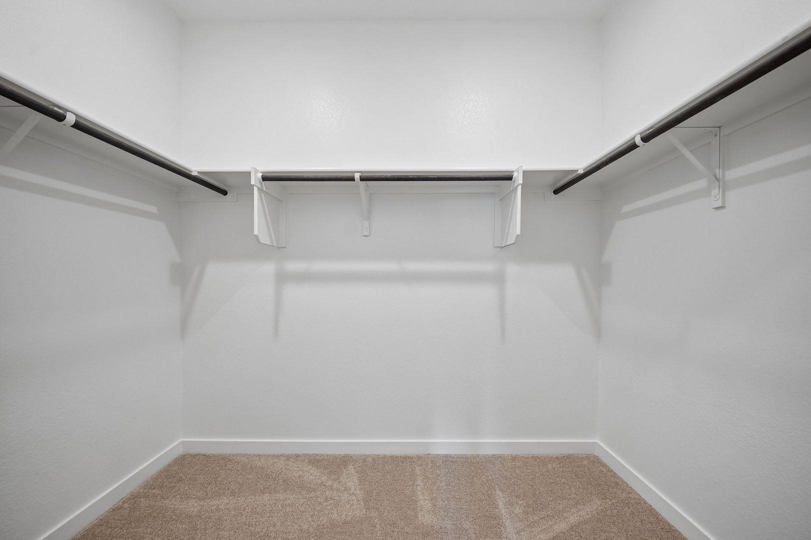 106 Hornet St photo 12