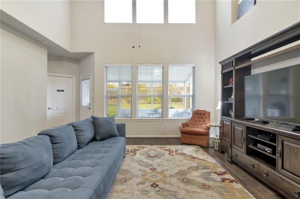 252  Pond View Pass, photo 11