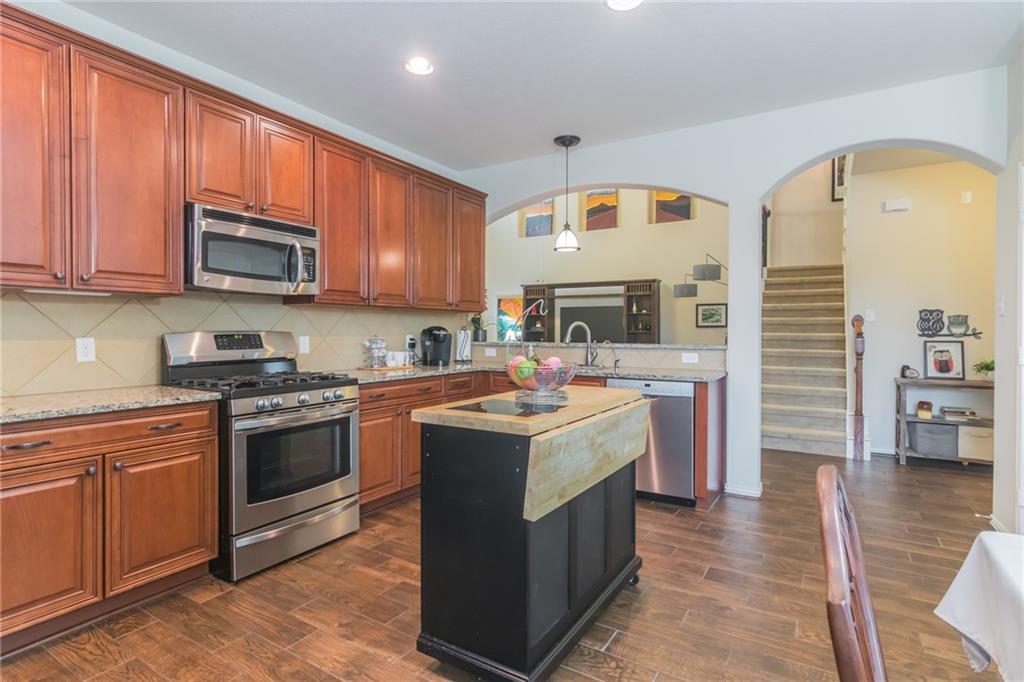 252  Pond View Pass, photo 9