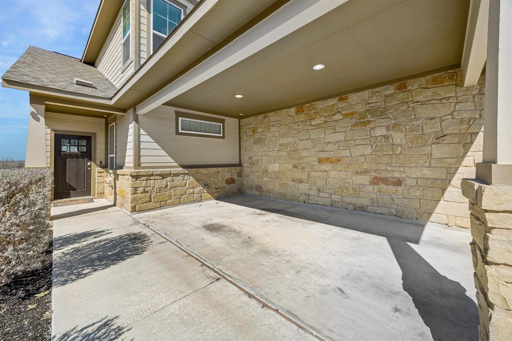 20500  Tractor Dr  #A, photo 2