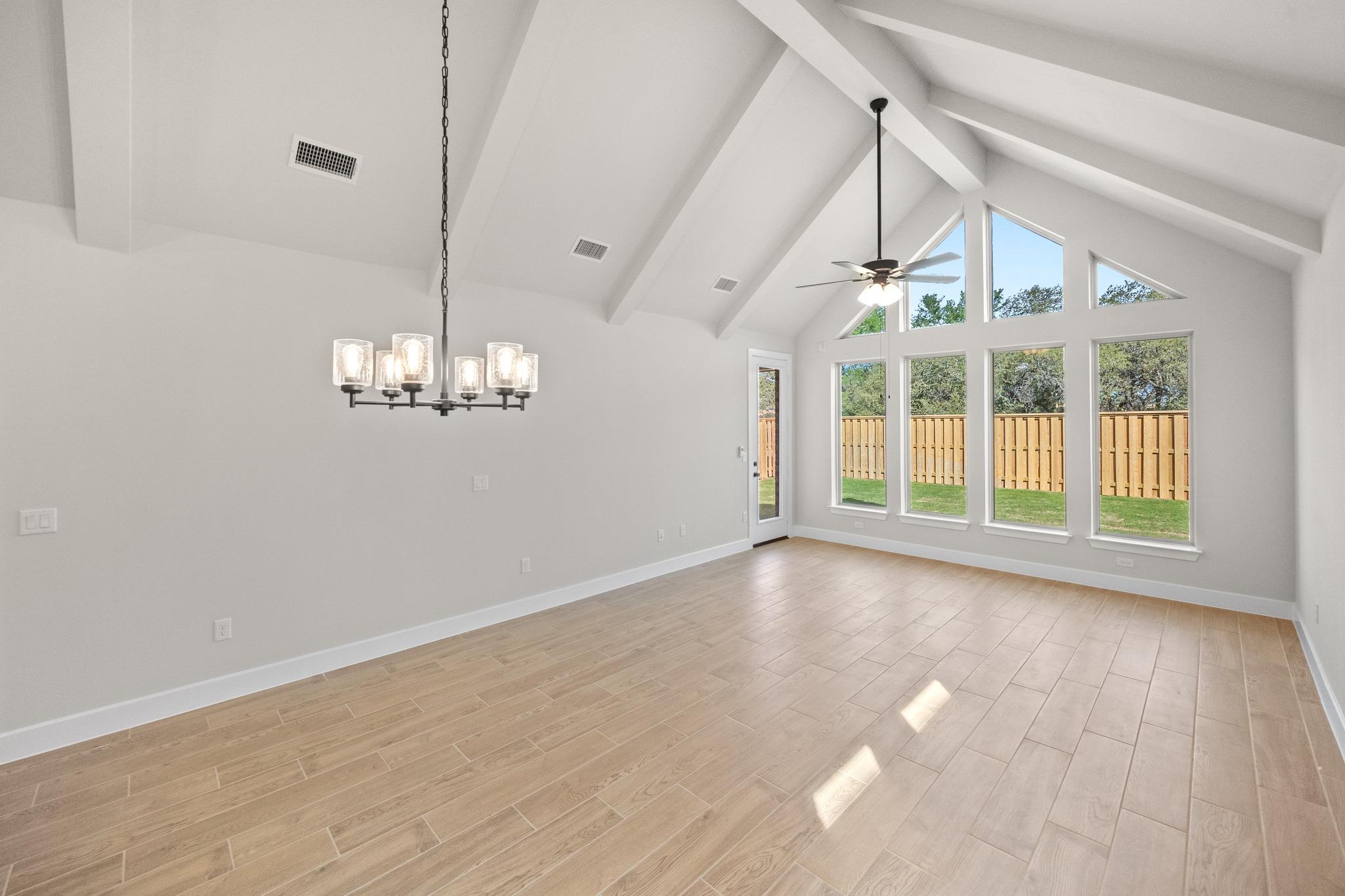 601  Buckaroo Dr, photo 5