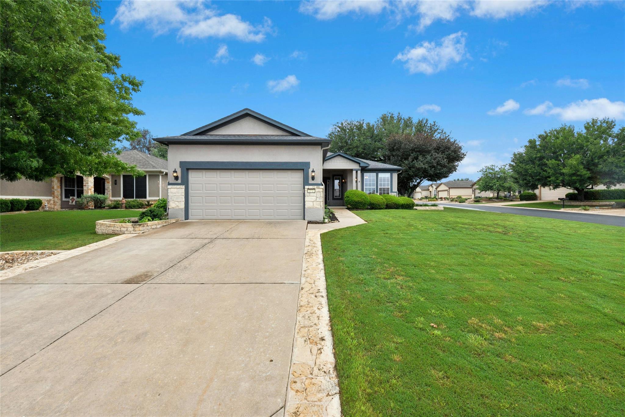 202  Palmetto Dr, photo 2