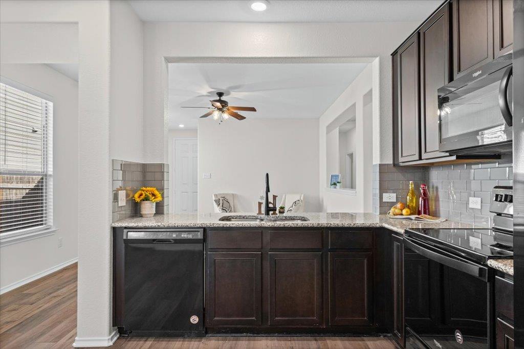 19108  Lady Bird Johnson St, photo 9