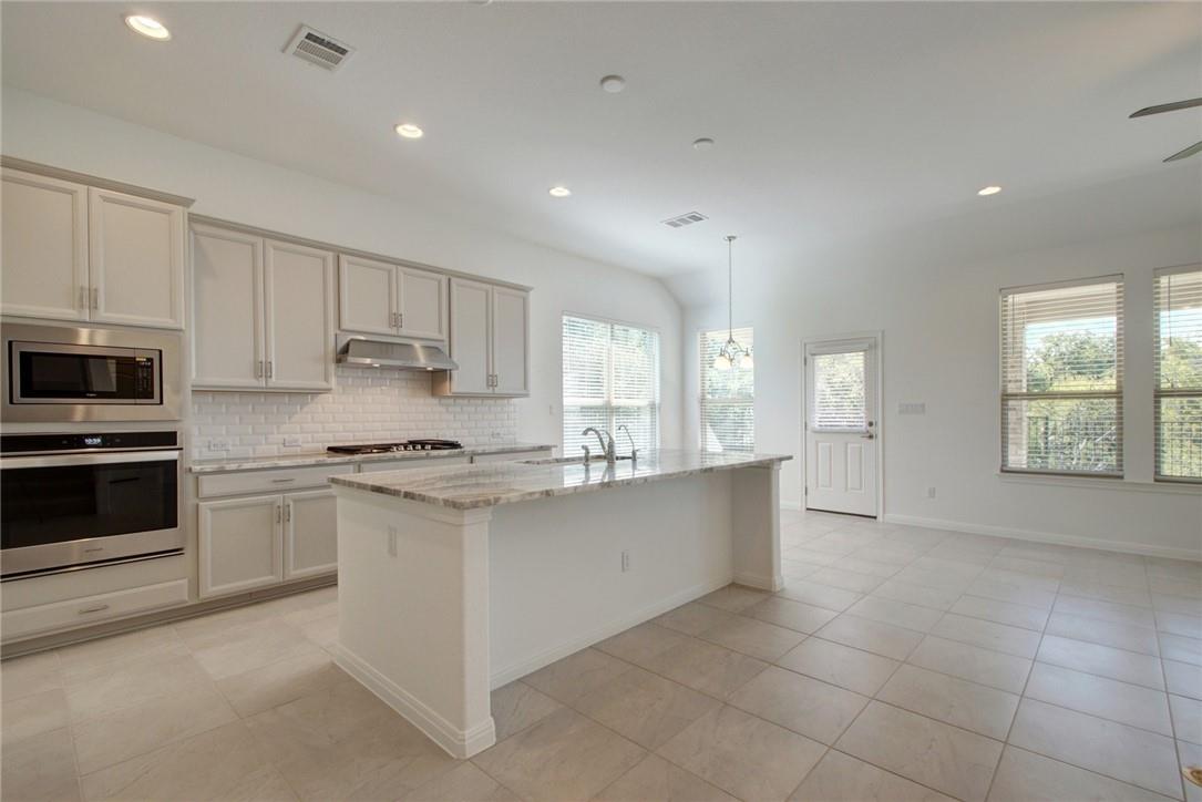 113  Meadow Wood Cv, photo 5
