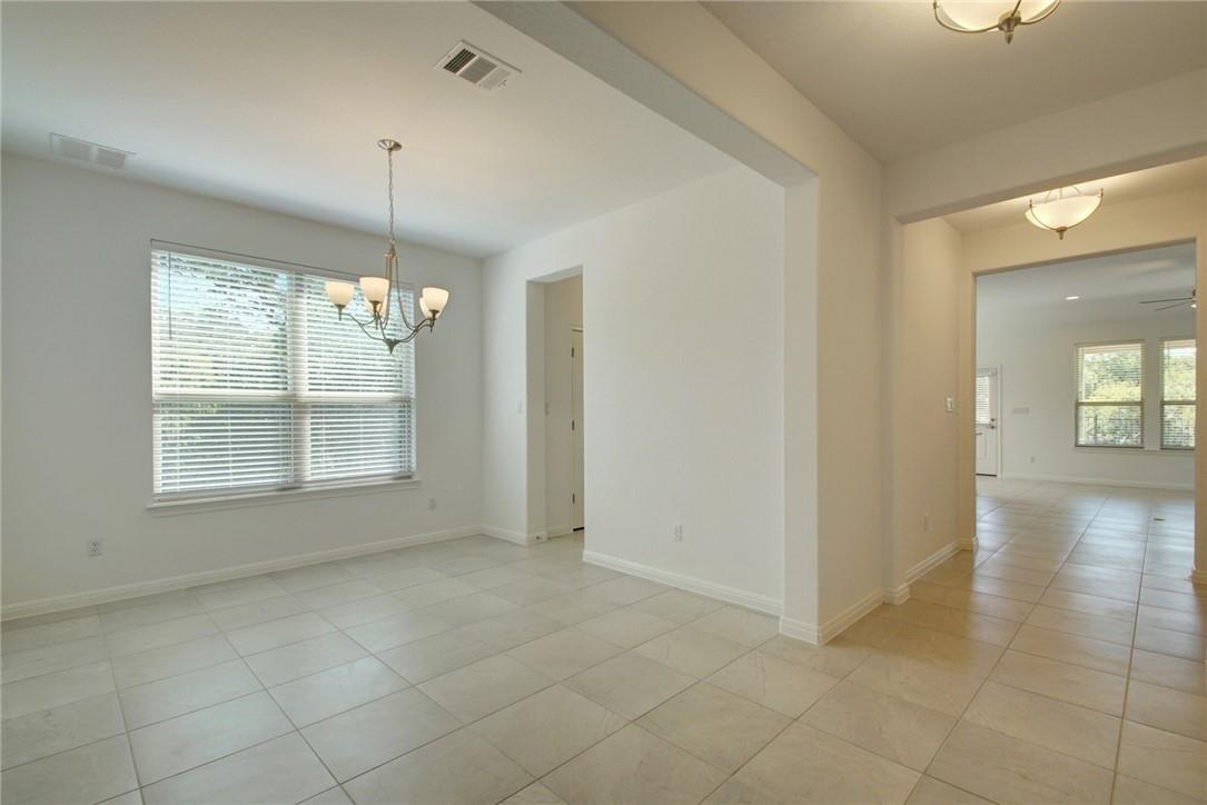 113  Meadow Wood Cv, photo 9