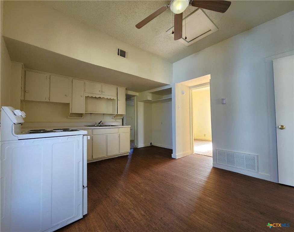 209 S 27th St, photo 10