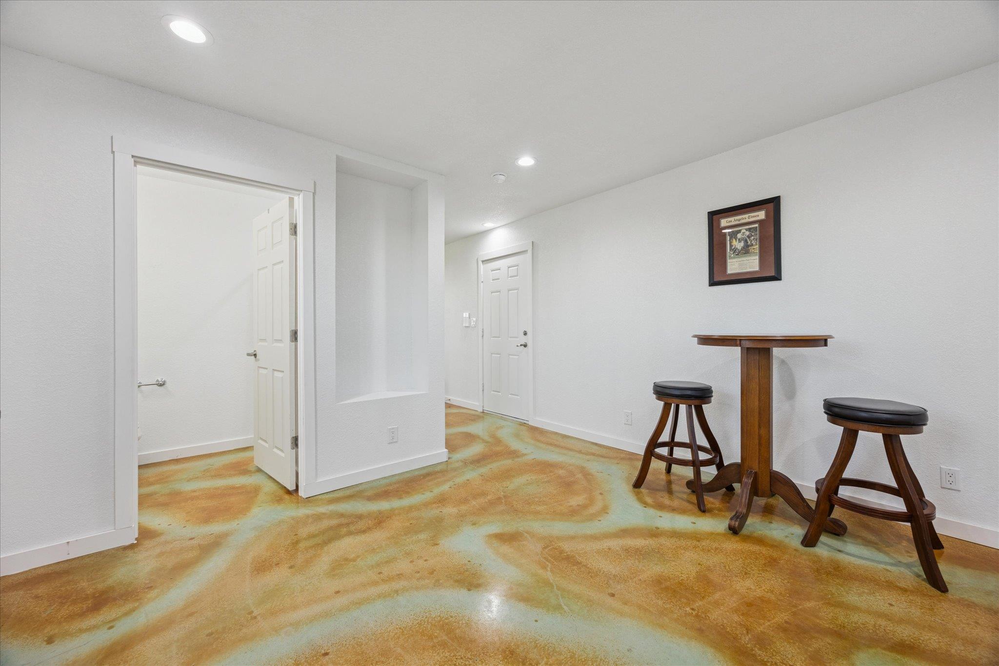 104  Paisano Dr, photo 9