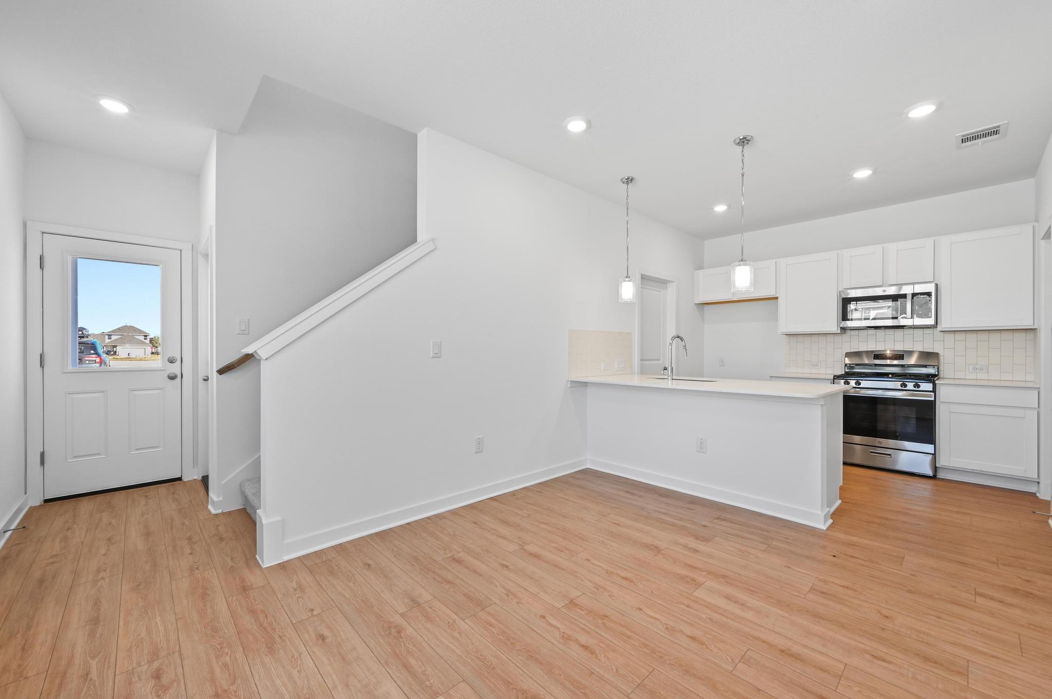 497  Orleanian Dr  #C, photo 5
