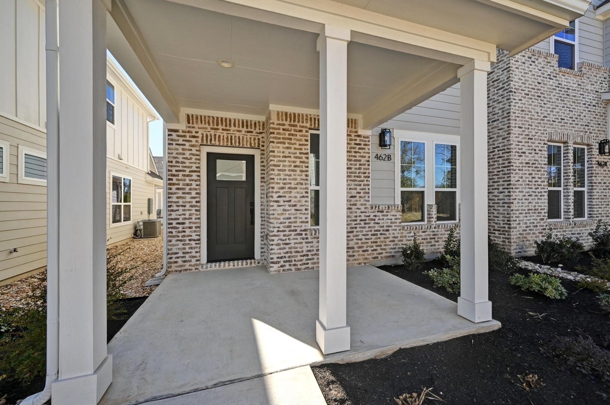 462  Orleanian Dr  #B, photo 4