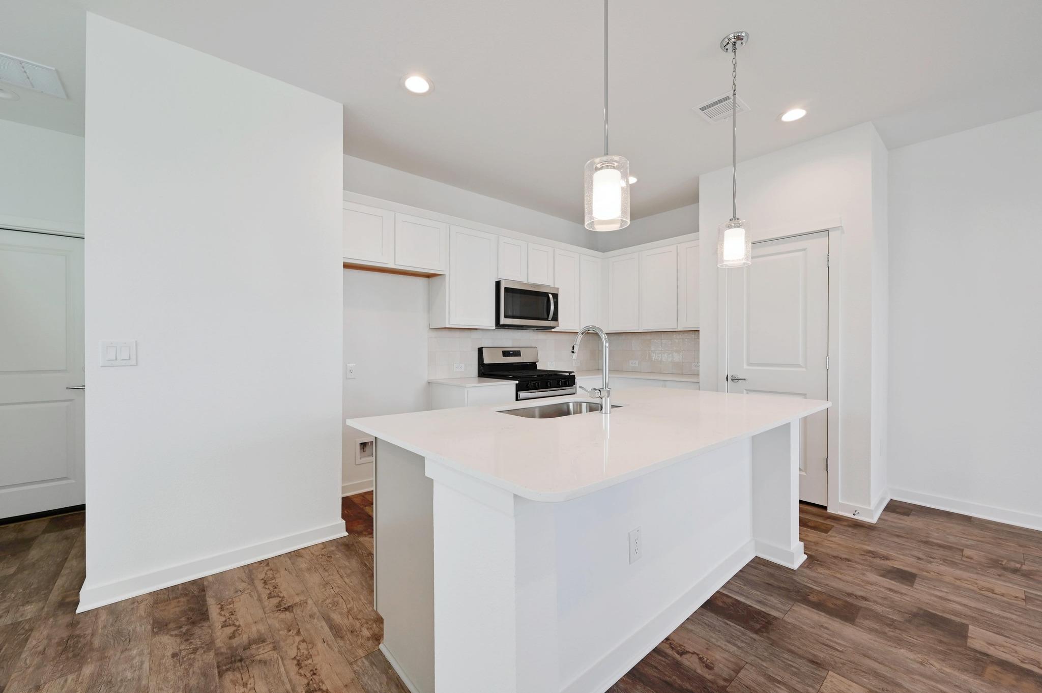 462  Orleanian Dr  #B, photo 7