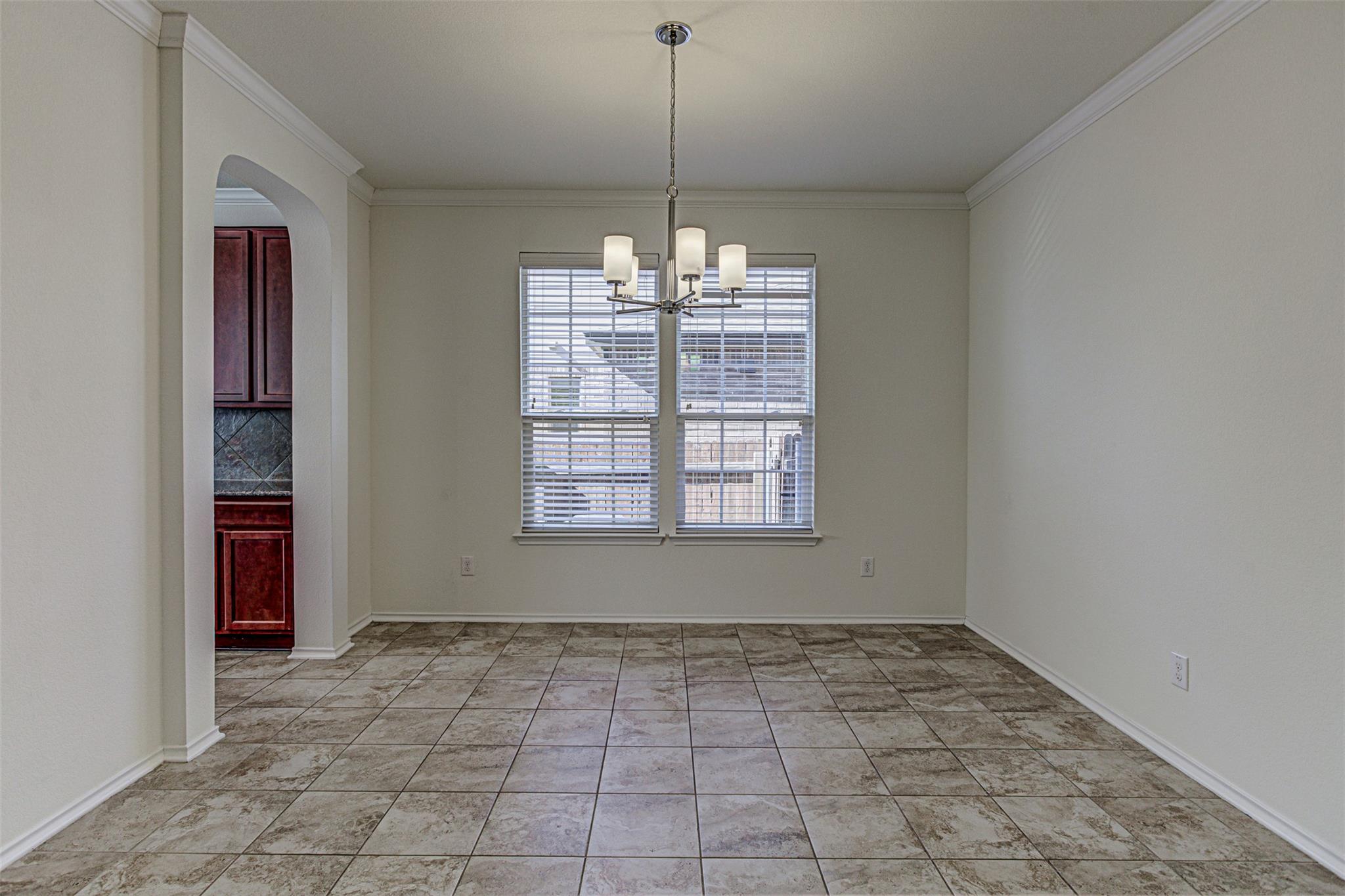 339  Alamosa Dr, photo 6
