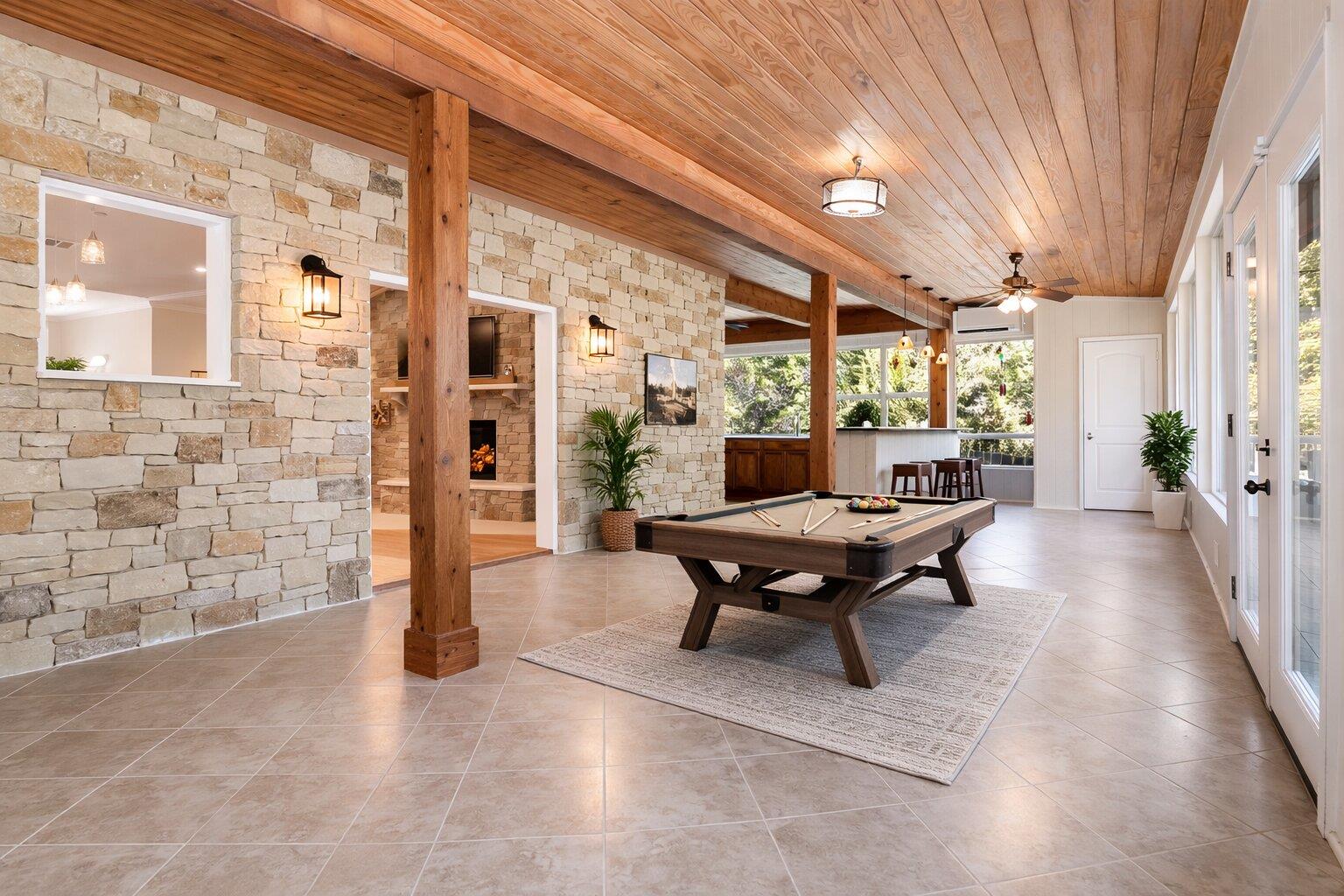 2009  American Dr, photo 2