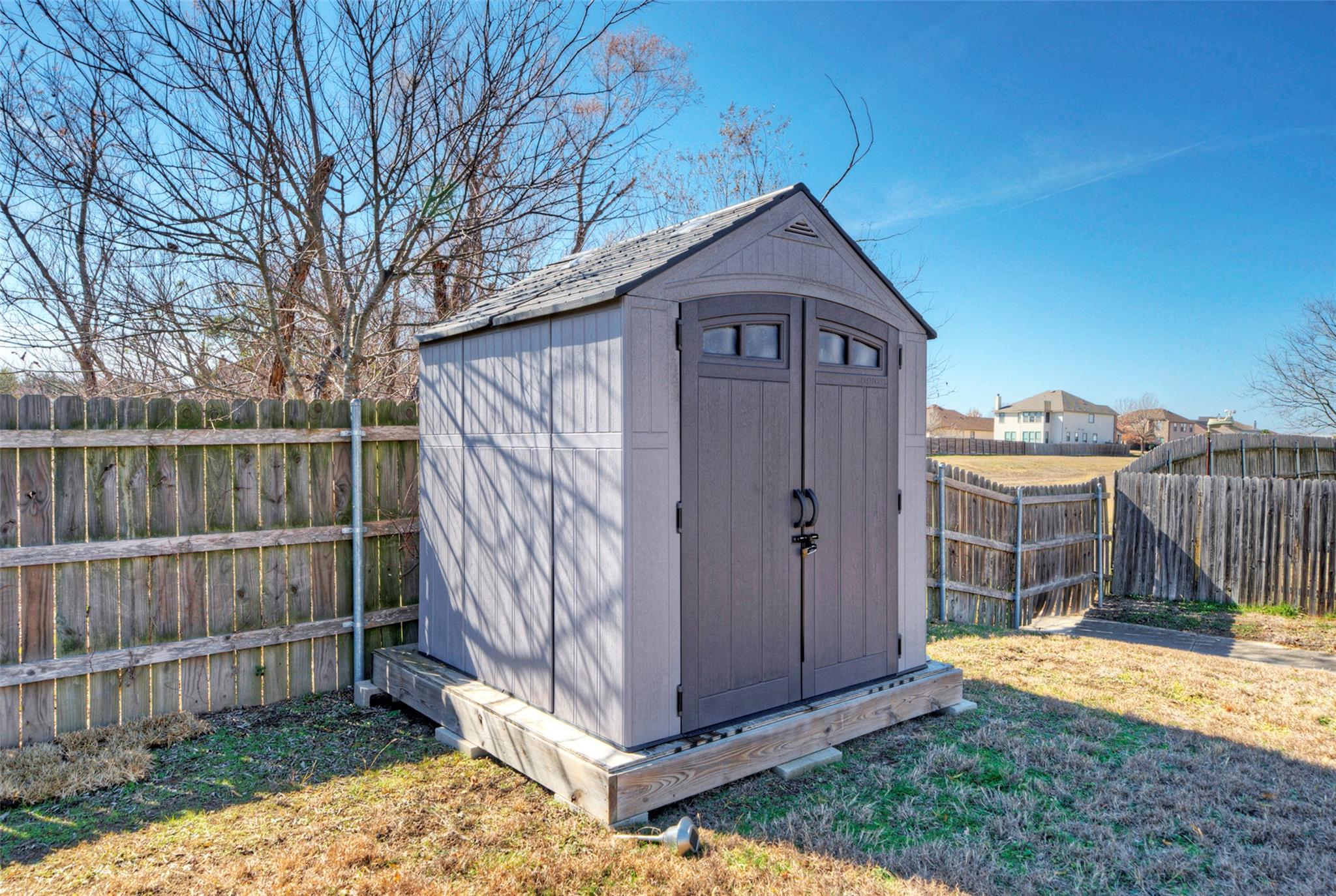 370  Holly Grove St, photo 8