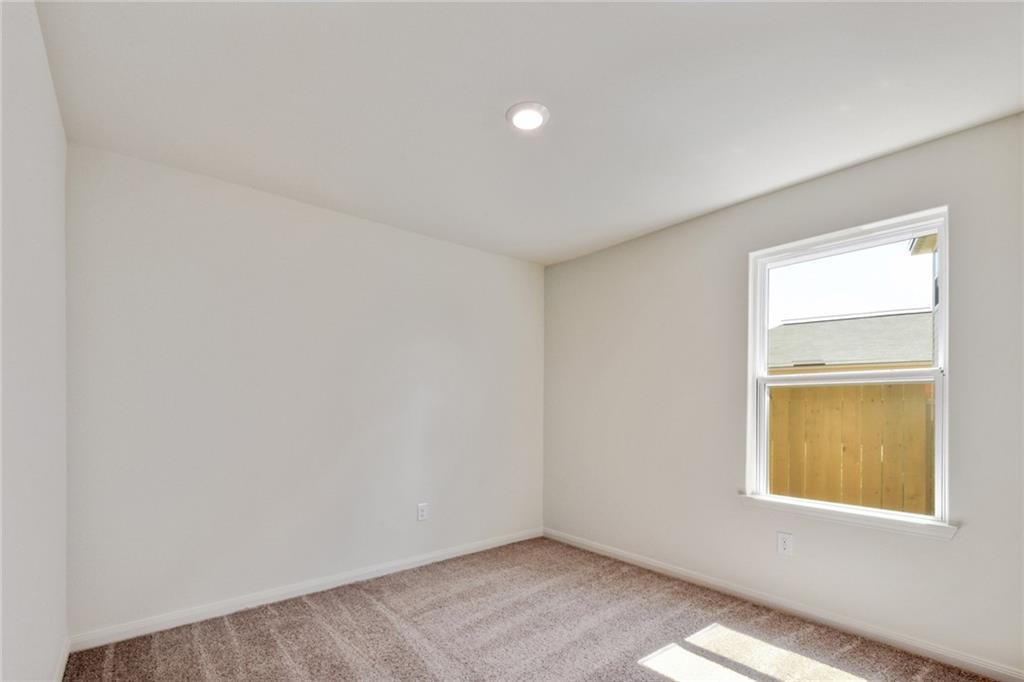 140  Allington Cir, photo 10