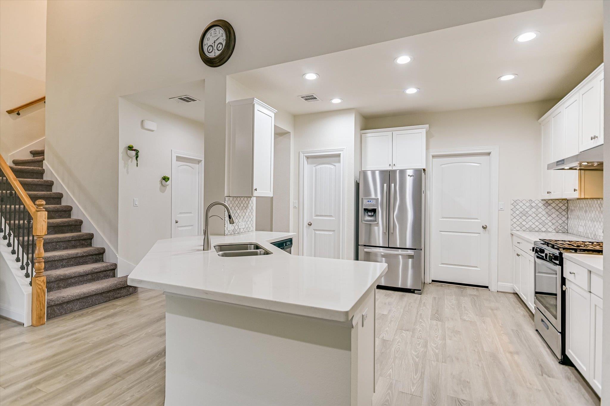 316  Middle Brook Dr, photo 9