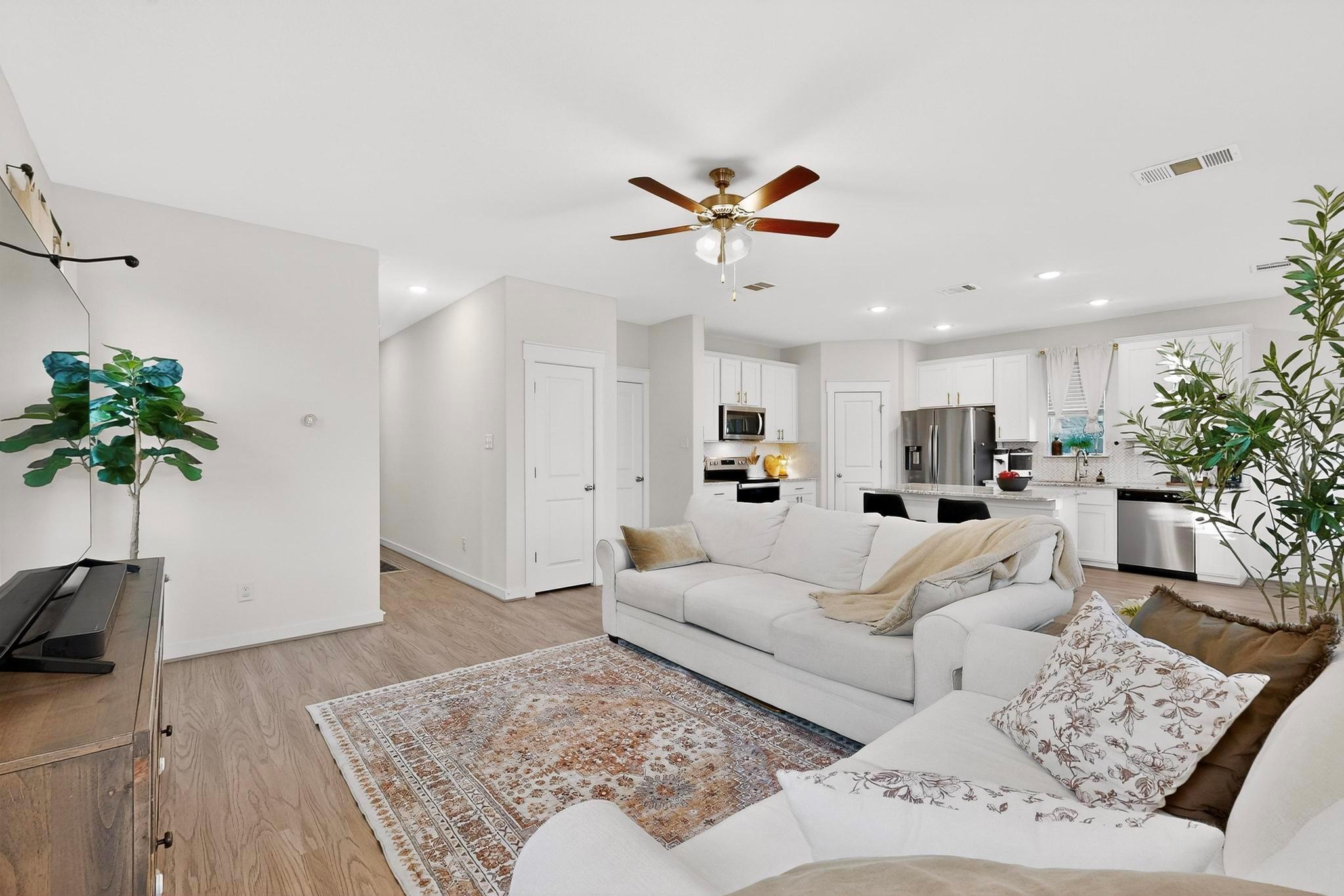 639  Pheasant Hill Ln, photo 10