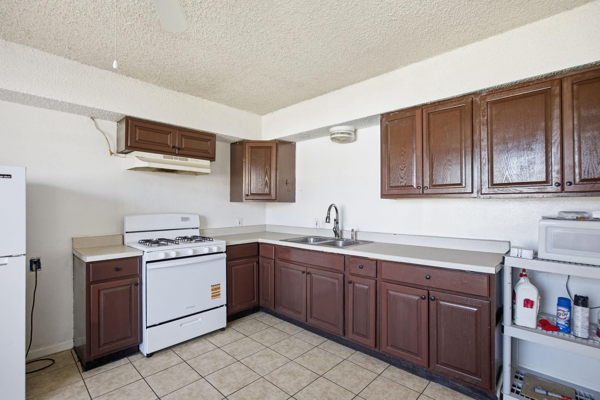 202  Forest St, photo 11