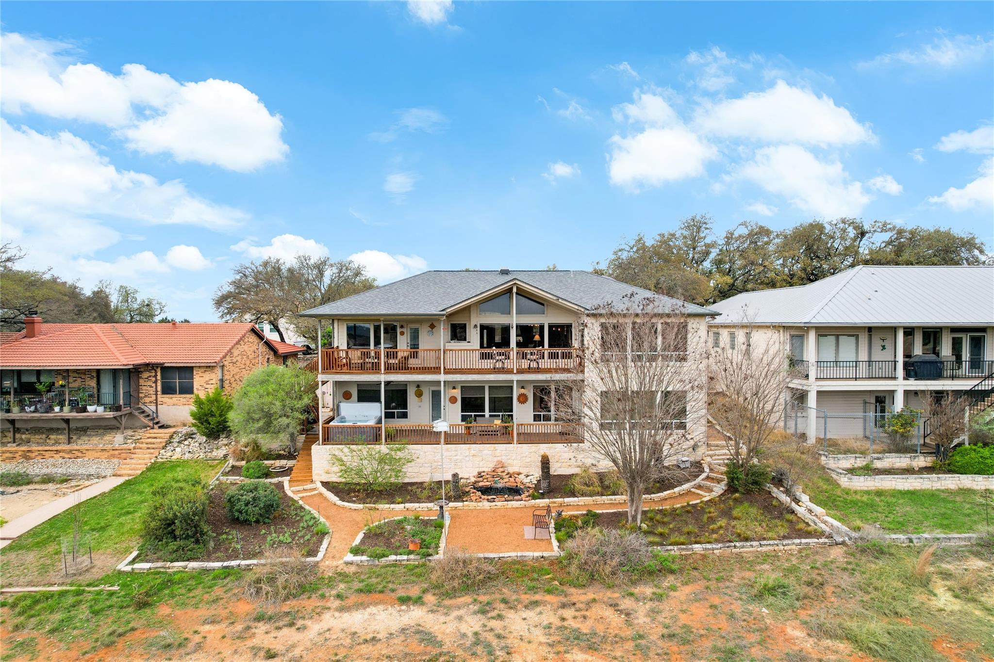 20711  Henry Ave, photo 2