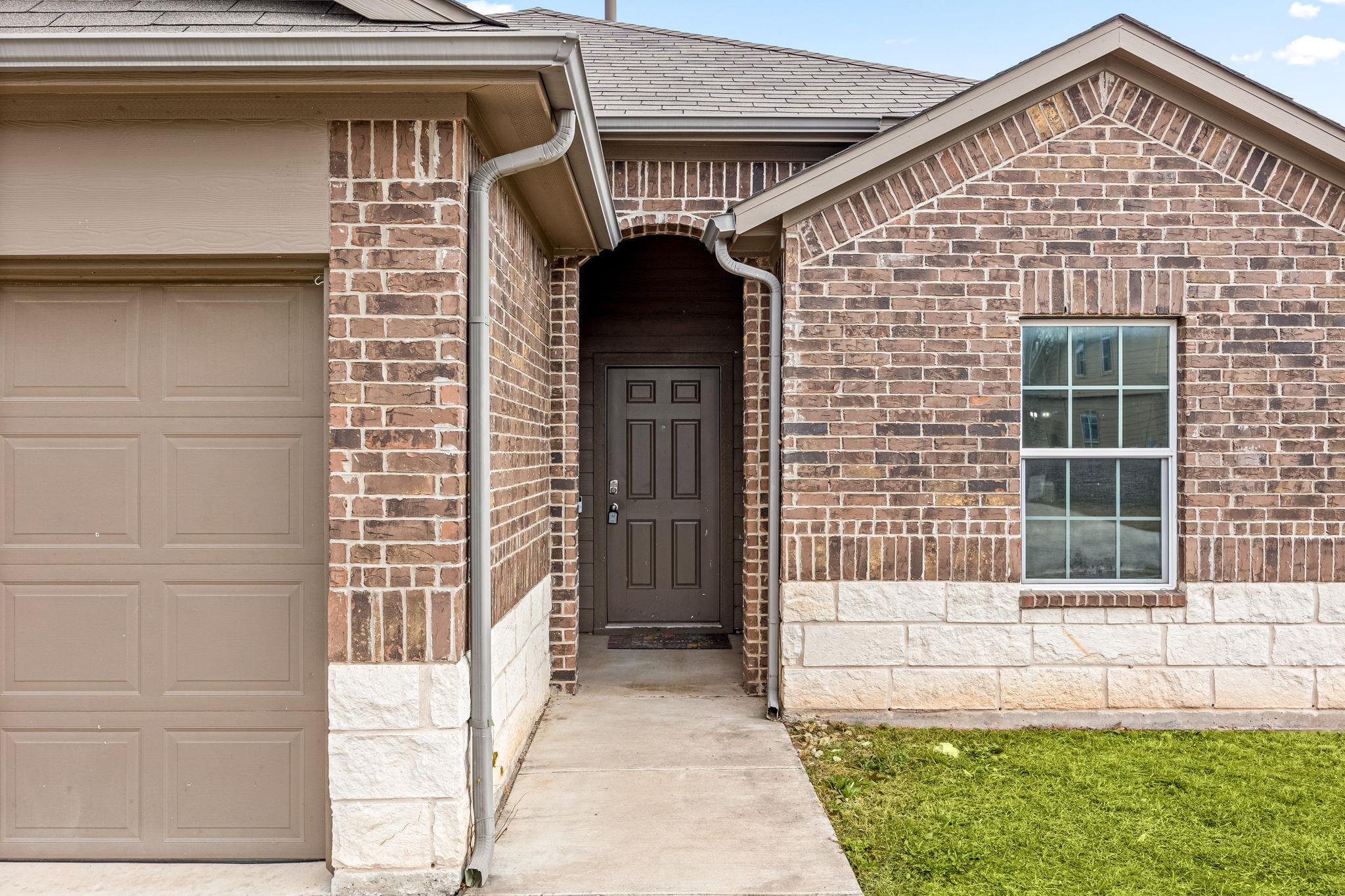 152  Cibolo Creek Dr, photo 2
