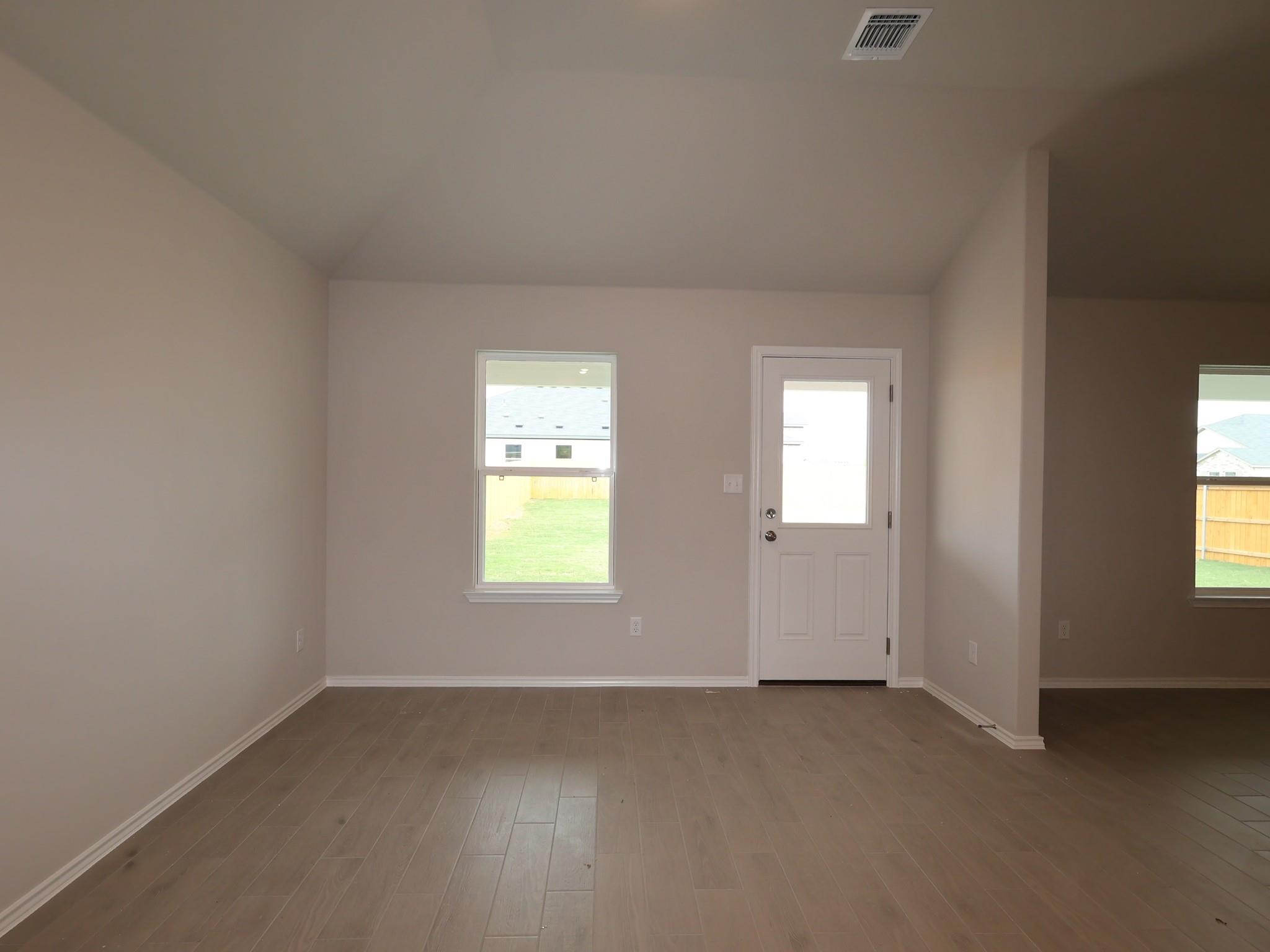 20021  Cornyn Ln, photo 6