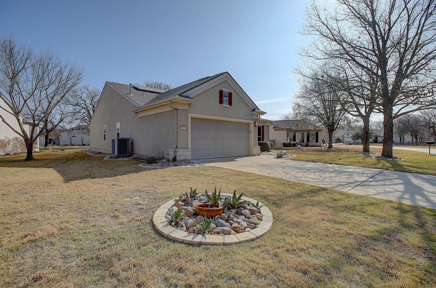 207  Monarch Trl, photo 9