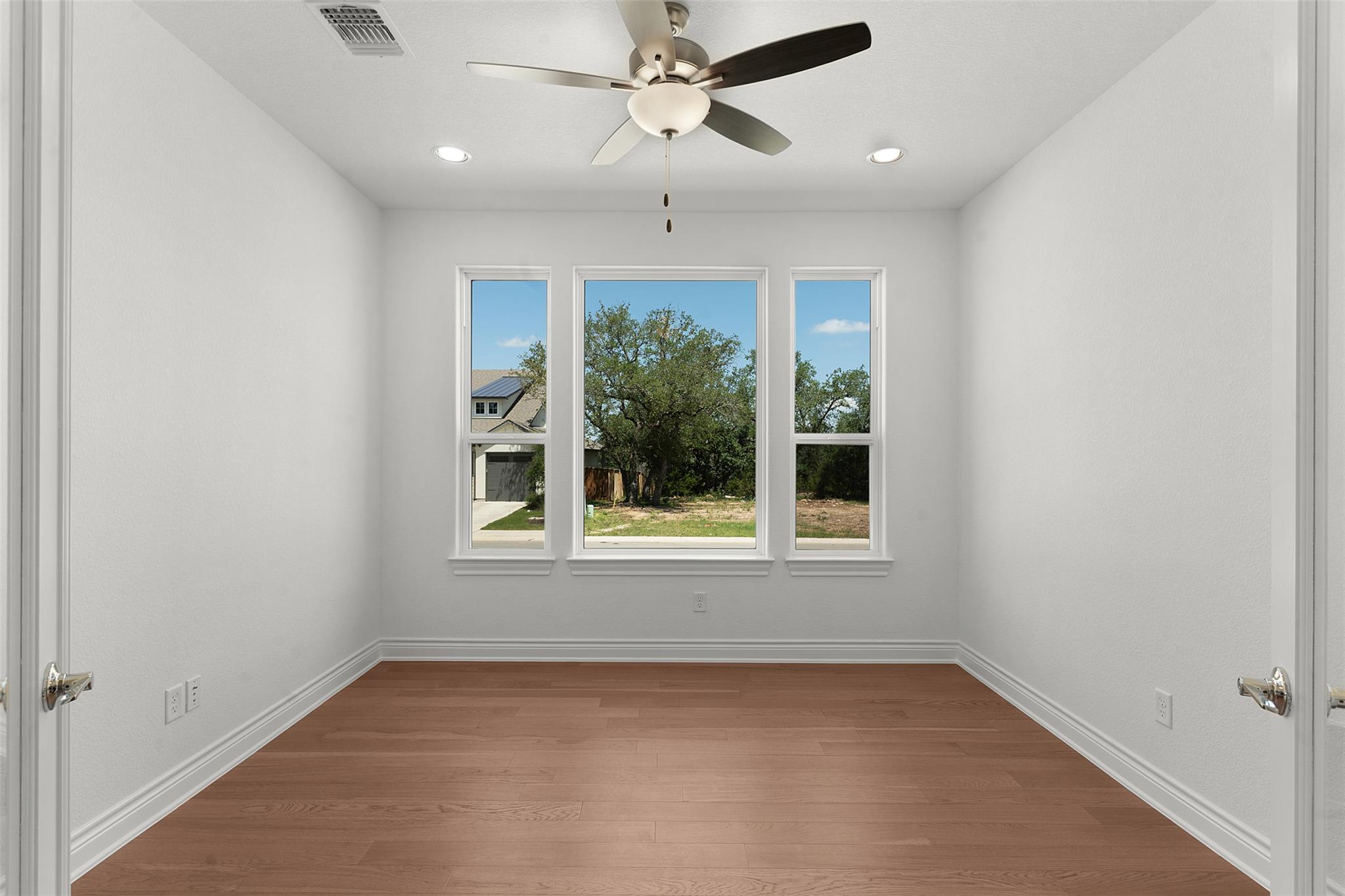 101  Buckaroo Dr, photo 9