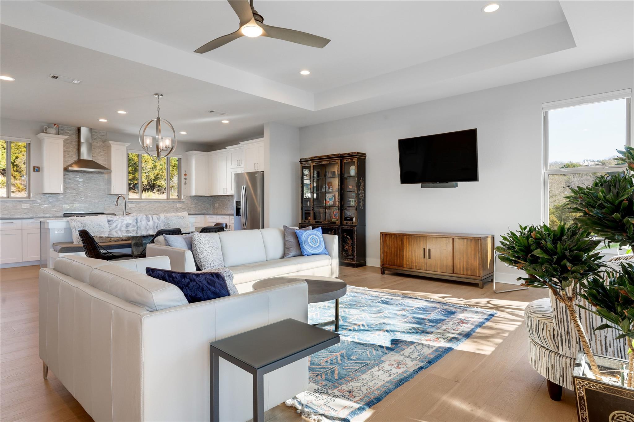 21013  Nimitz Ave, photo 6