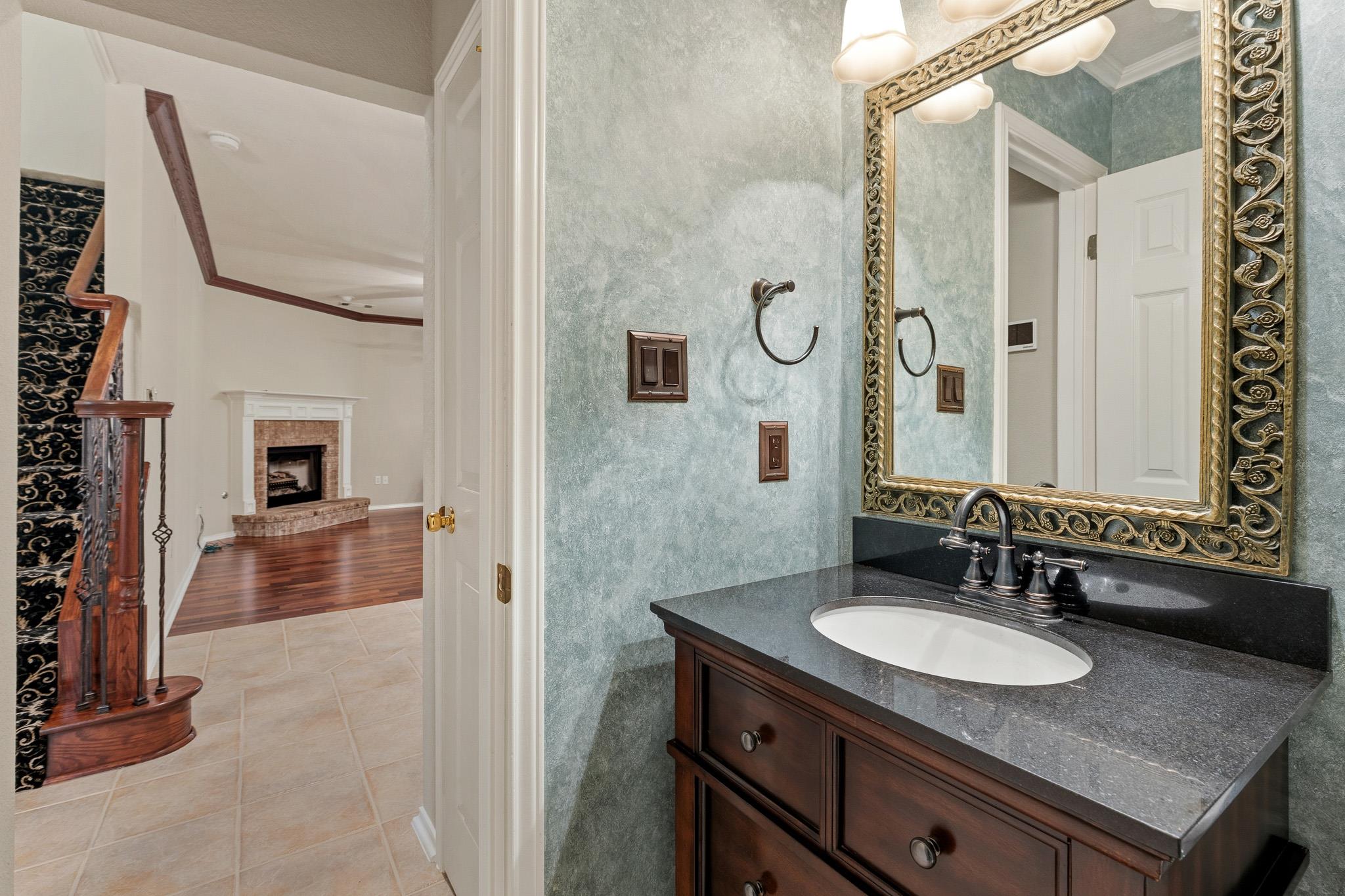 905  Brighton Bend Ln, photo 11