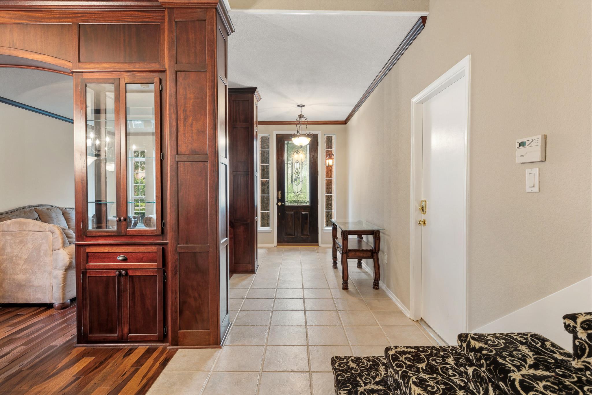 905  Brighton Bend Ln, photo 6