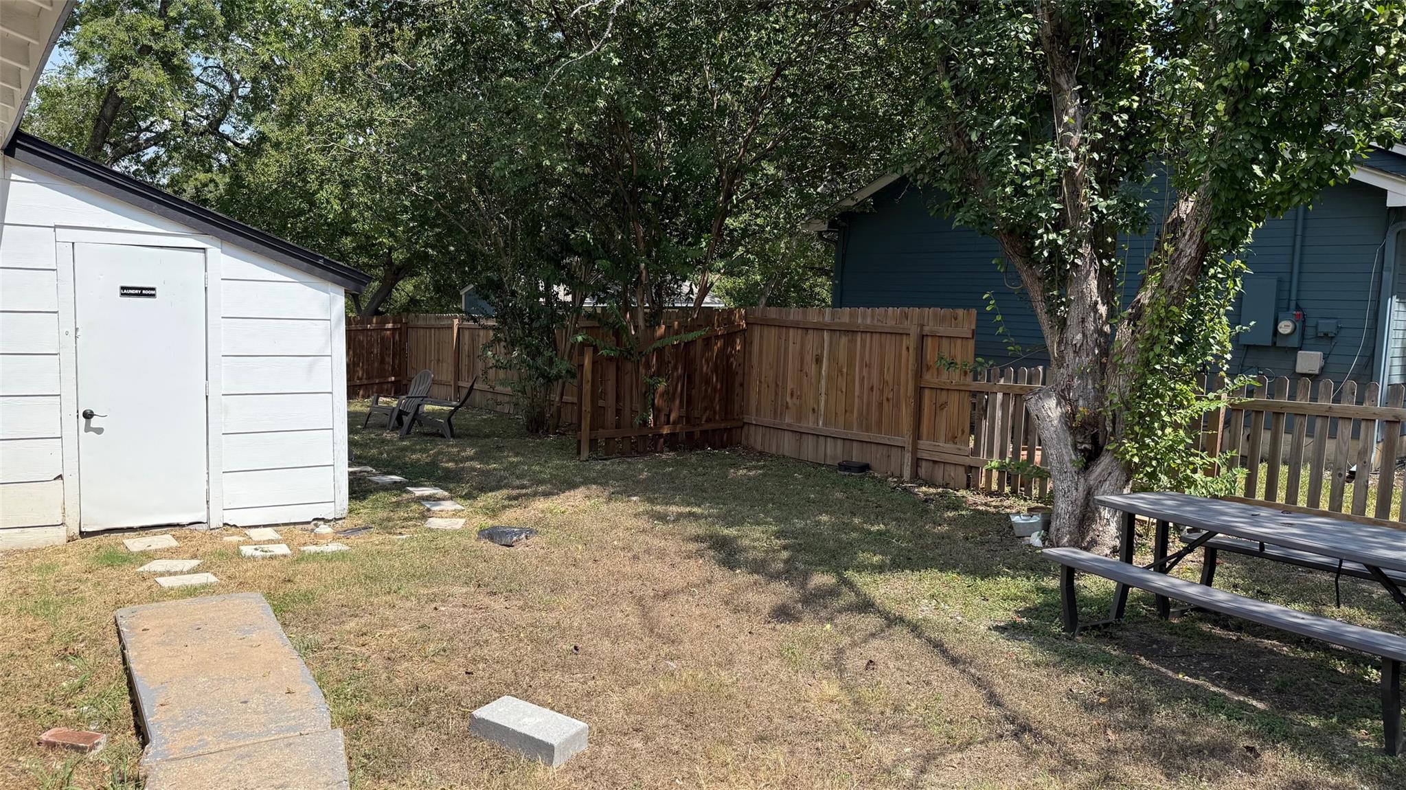 1802  University Ave, photo 3
