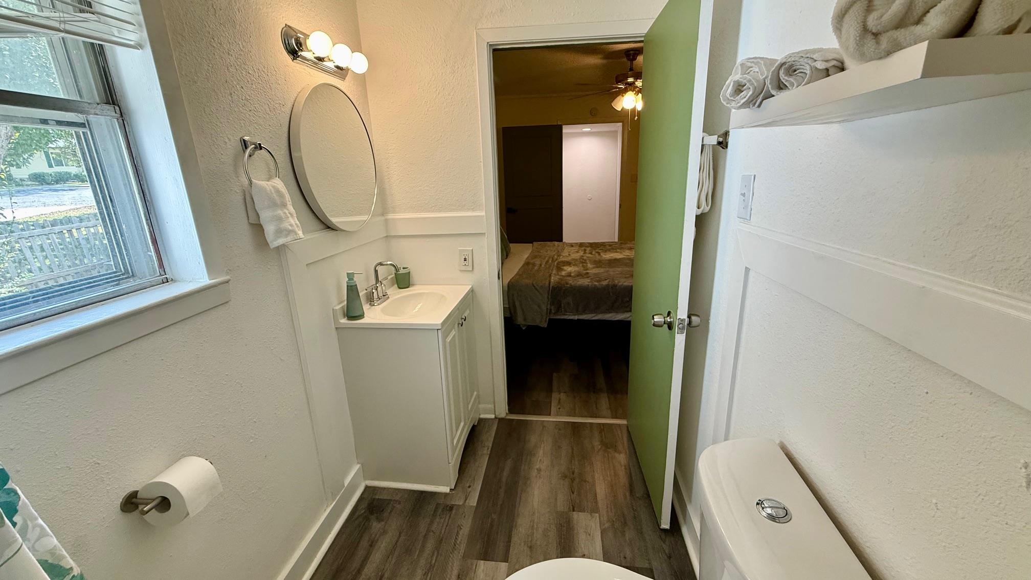 1802  University Ave, photo 7