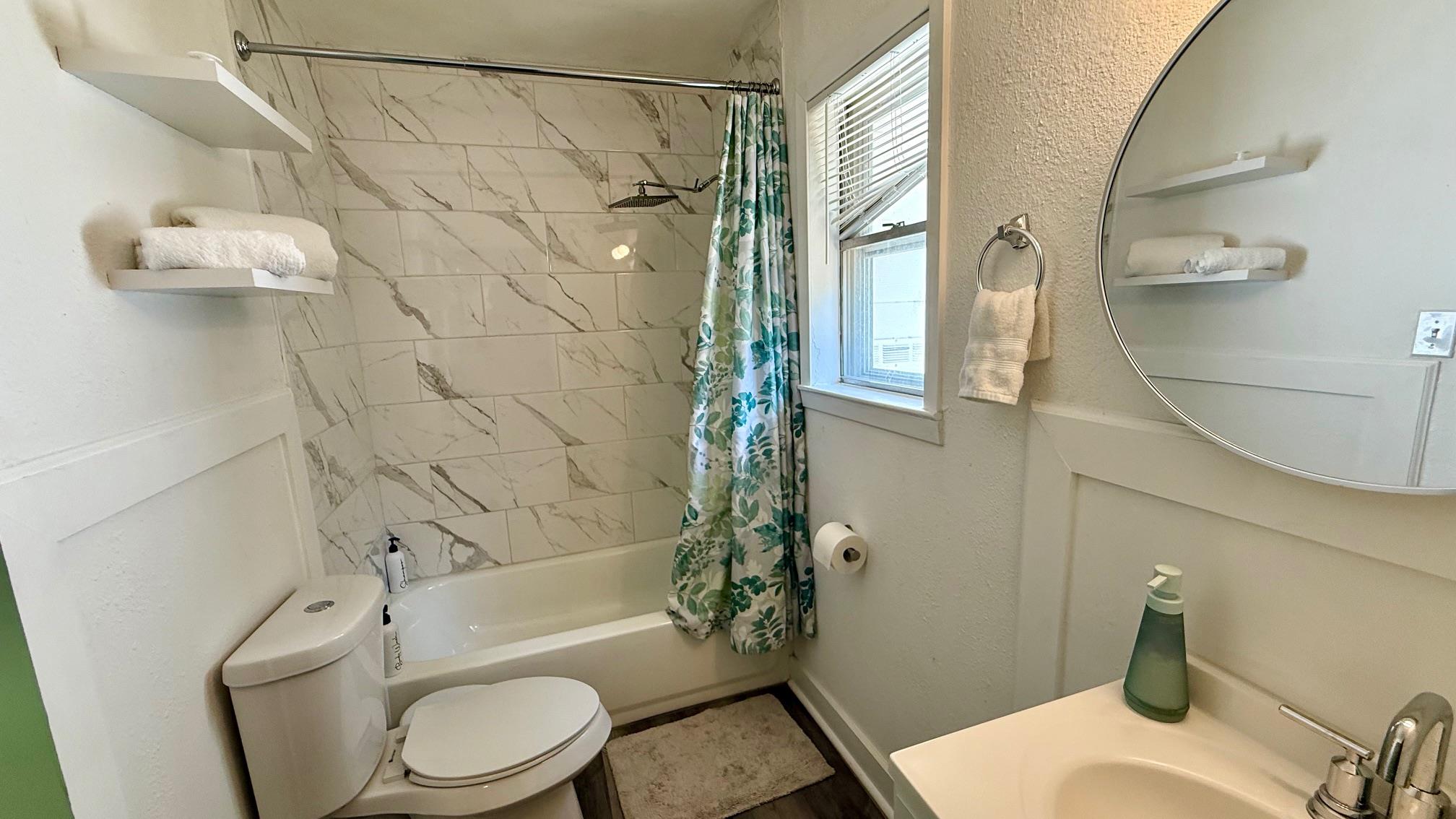 1802  University Ave, photo 8