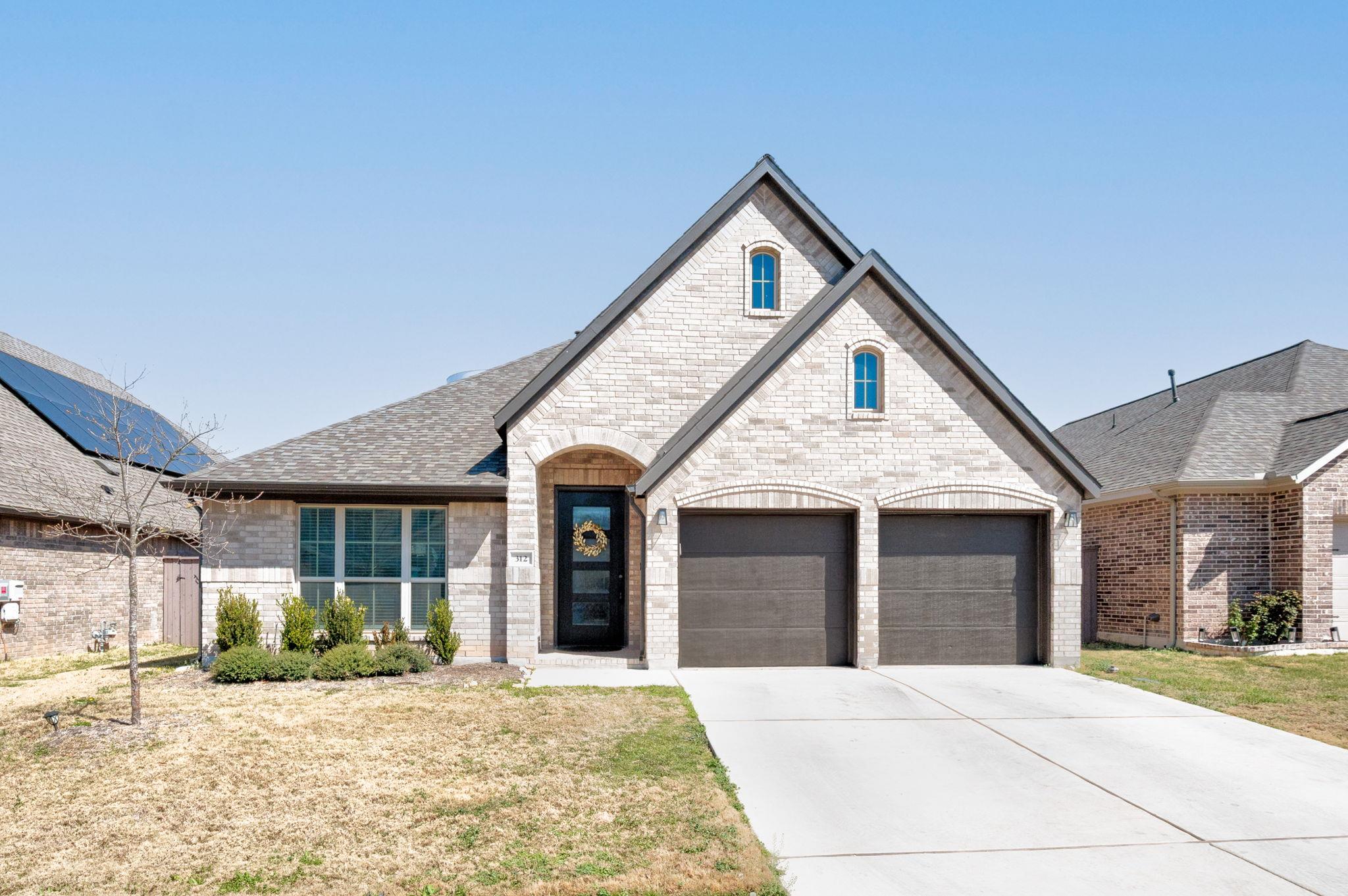 312  Jefferson Dr, photo 3