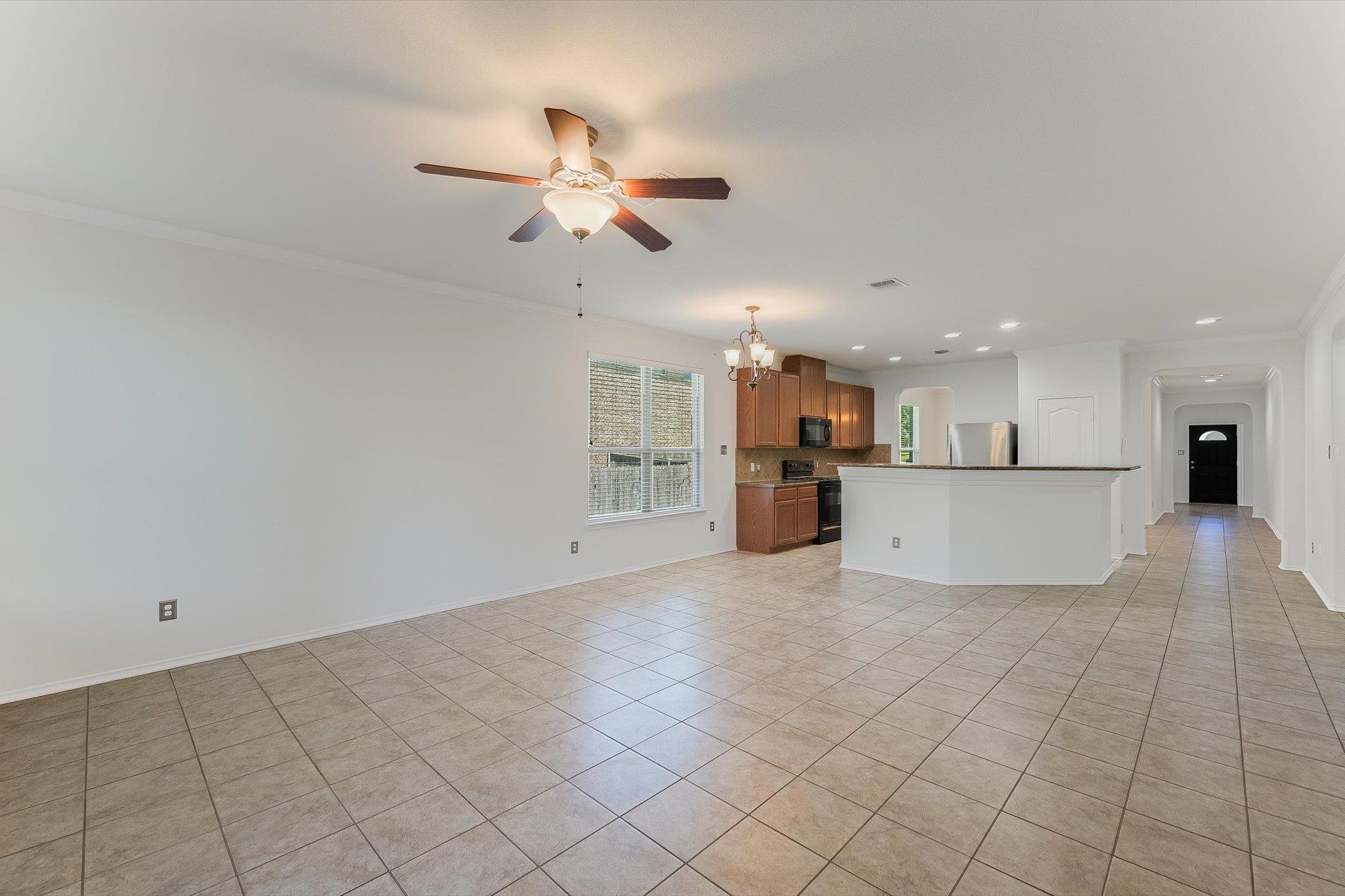 860  Water Hyacinth Loop, photo 5