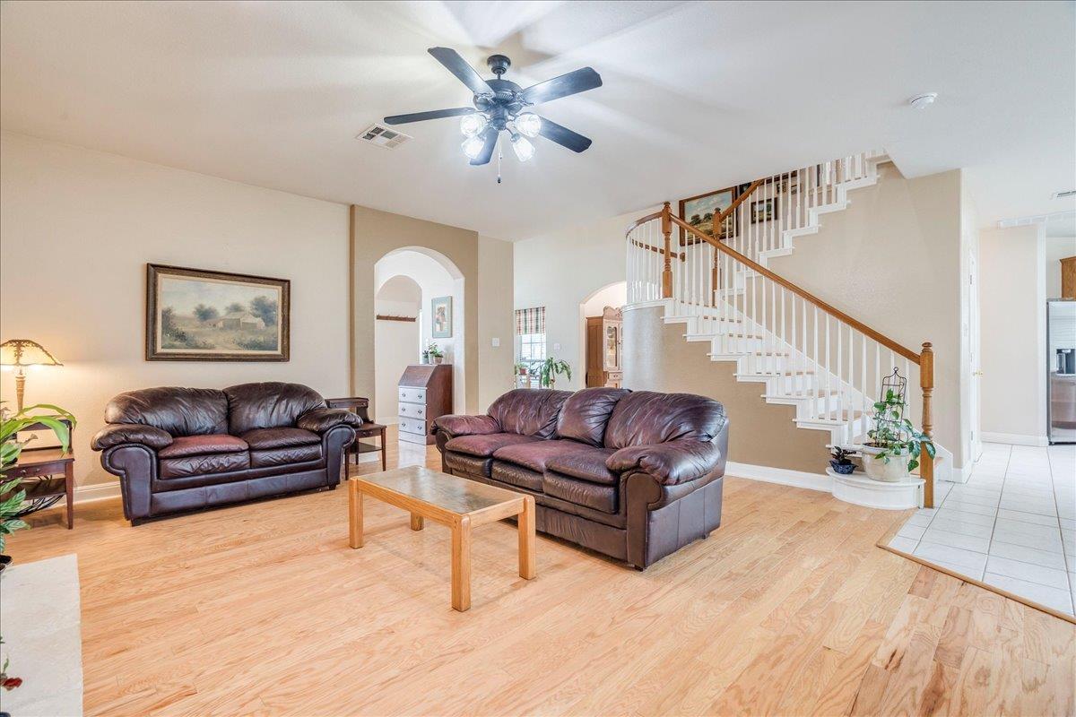 1077  Fairway None, photo 11