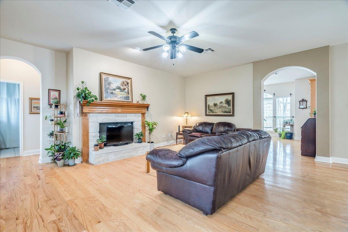 1077  Fairway None, photo 12