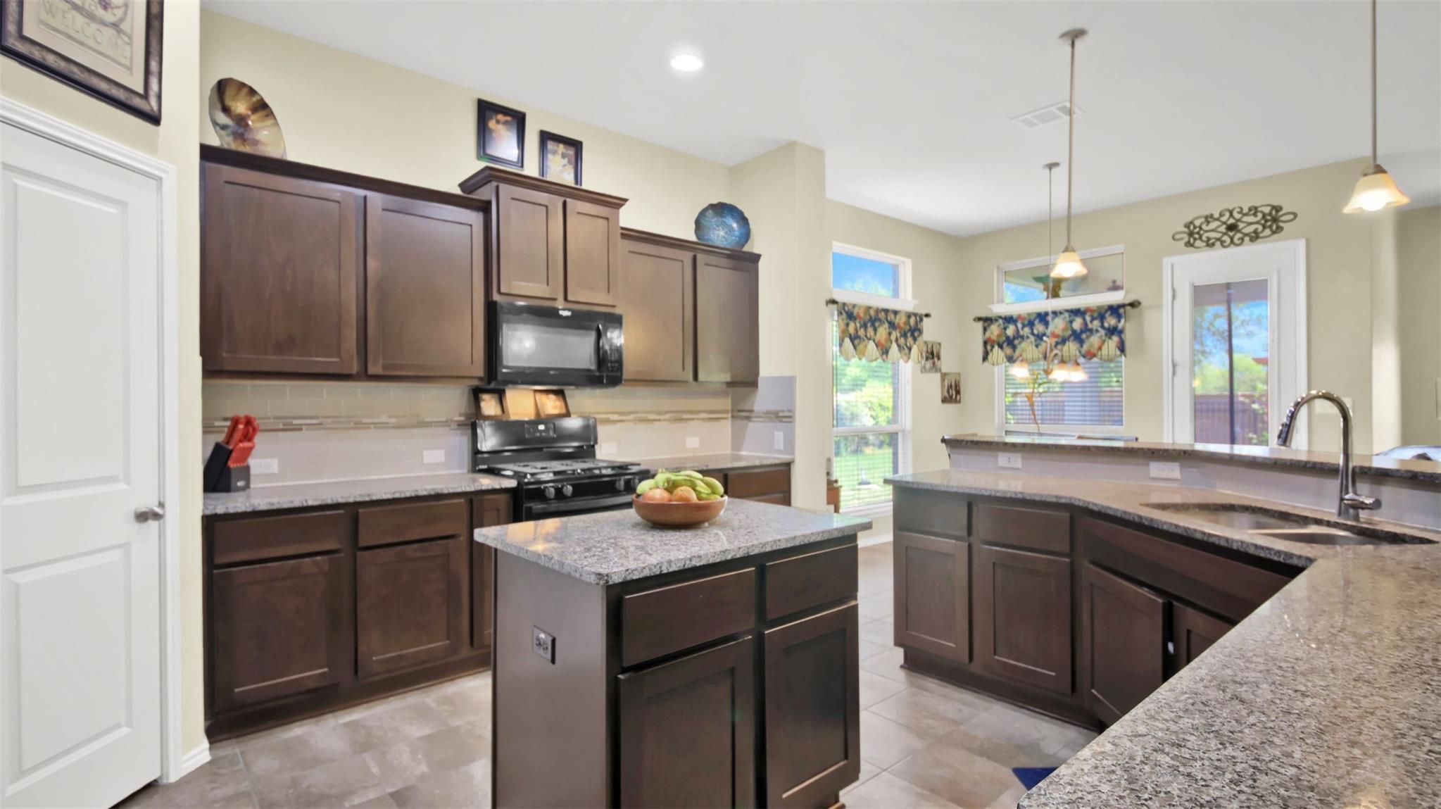 17028  John Michael Dr, photo 9