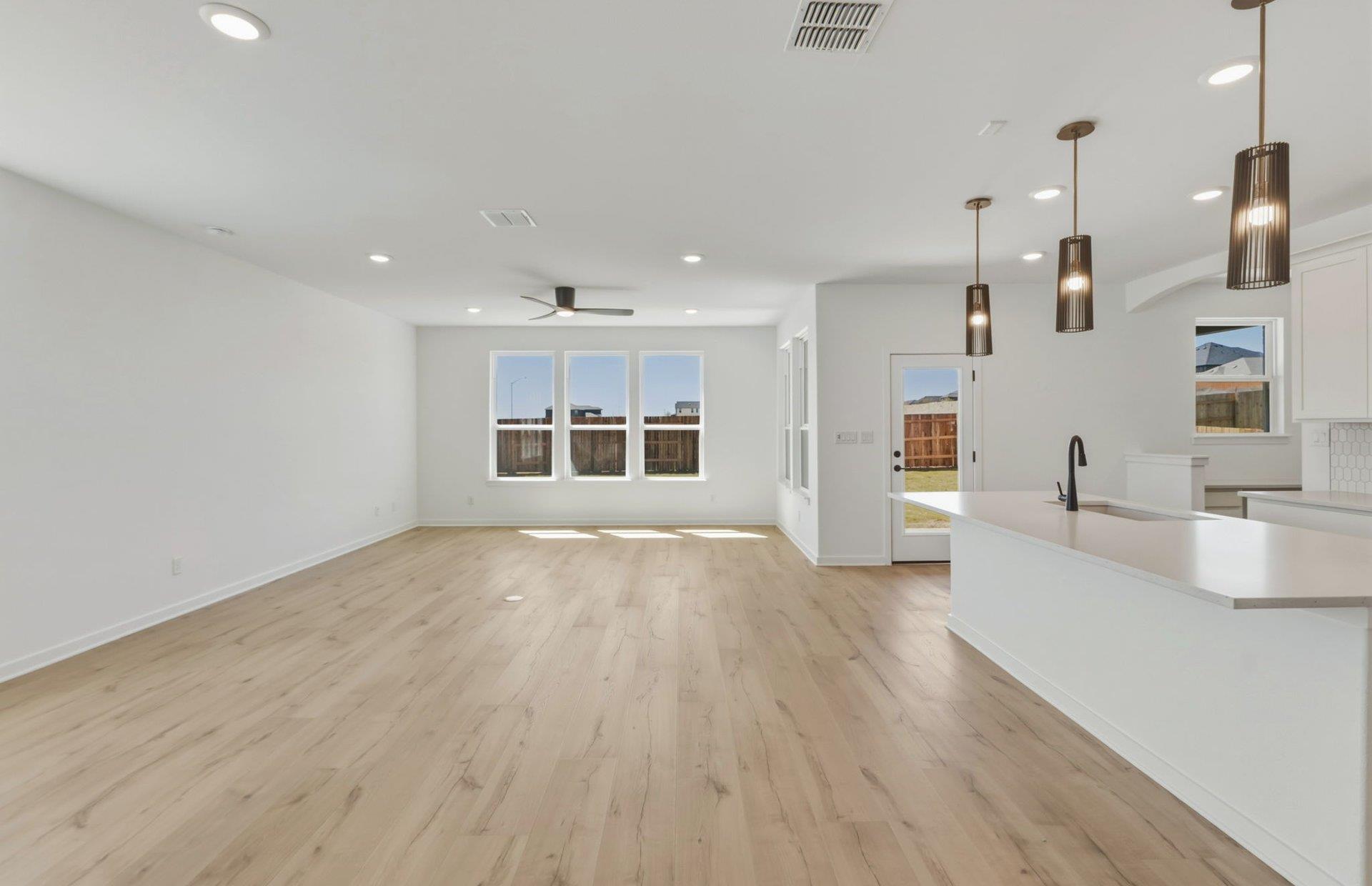 536  Rubber Tree Way, photo 11