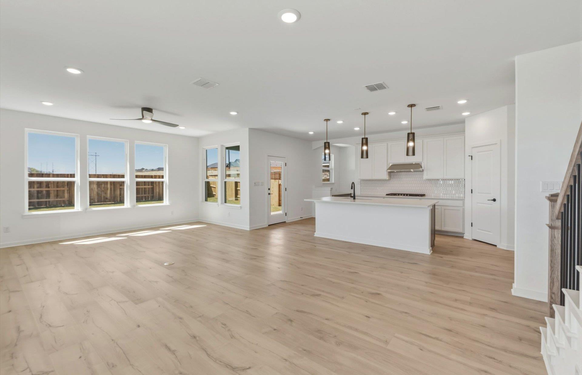 536  Rubber Tree Way, photo 12